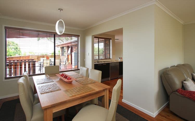 26 Tallow Wood Drive, GREENSBOROUGH VIC 3088, Greensborough - Thumbnail 3