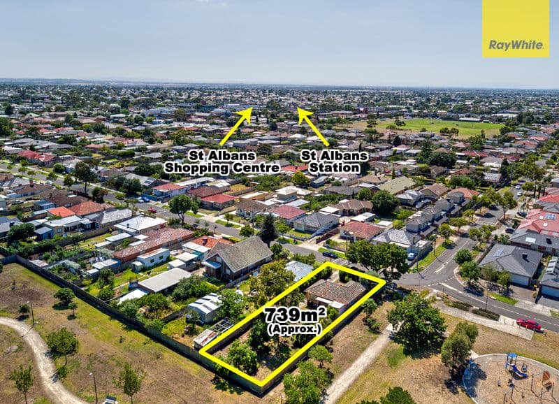 3 Pennell Avenue, St Albans VIC 3021, St Albans - Thumbnail 5
