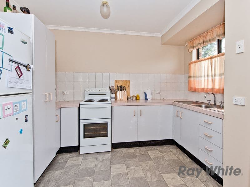 8 Flanagan Street, Deception Bay QLD 4508, Deception Bay - Thumbnail 3