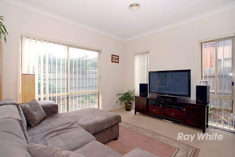 16 Kimberley Street, Stuart, QLD, 4811, Stuart - Thumbnail 3