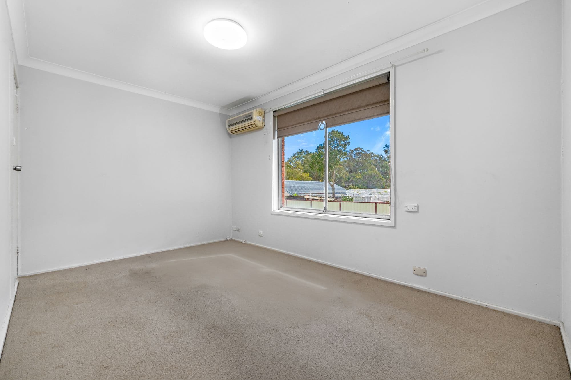 26 Clifford Crescent, Ingleburn NSW 2565, Ingleburn - Thumbnail 7