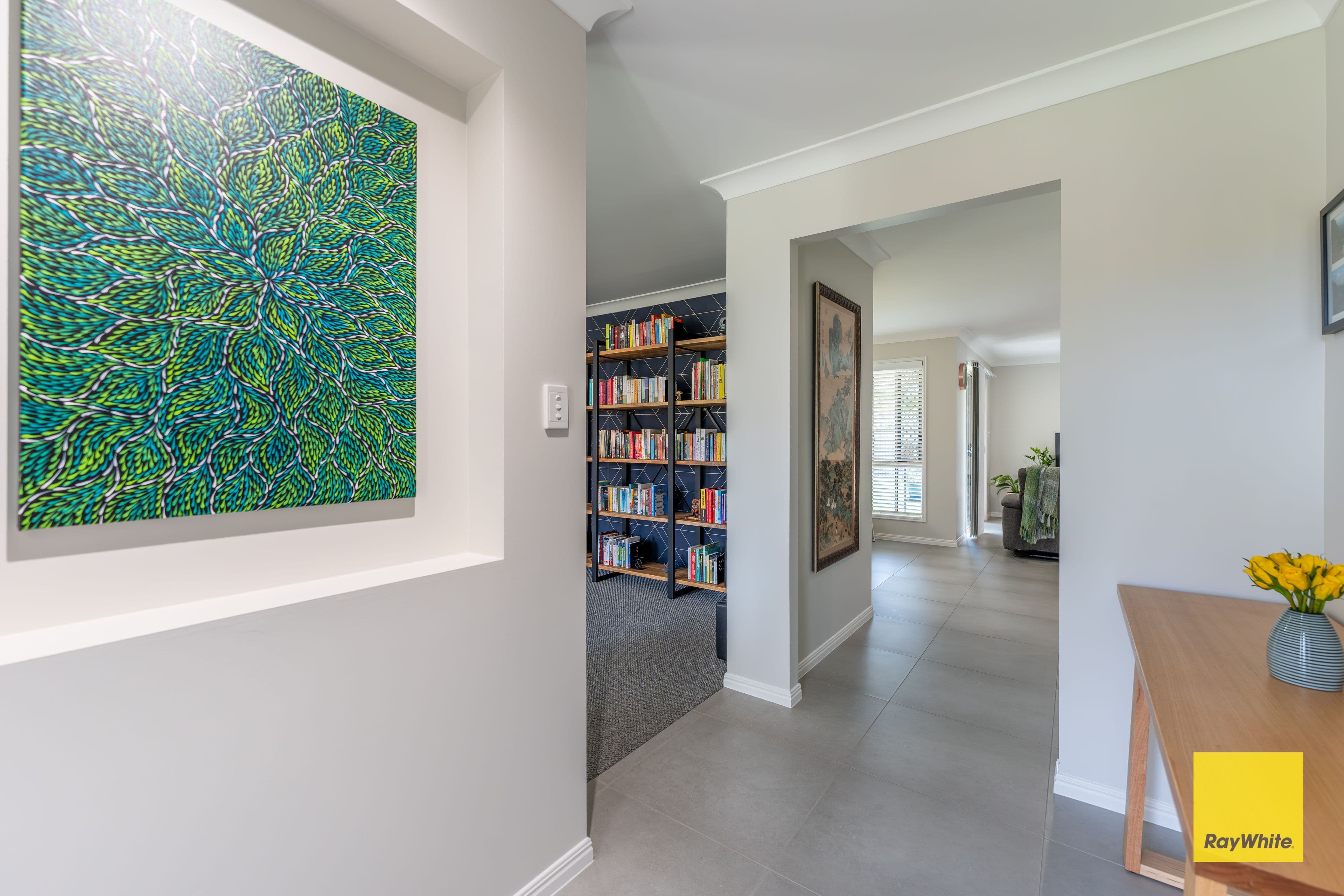 15 BISDEE Street, Coral Cove QLD 4670, Coral Cove - Thumbnail 4