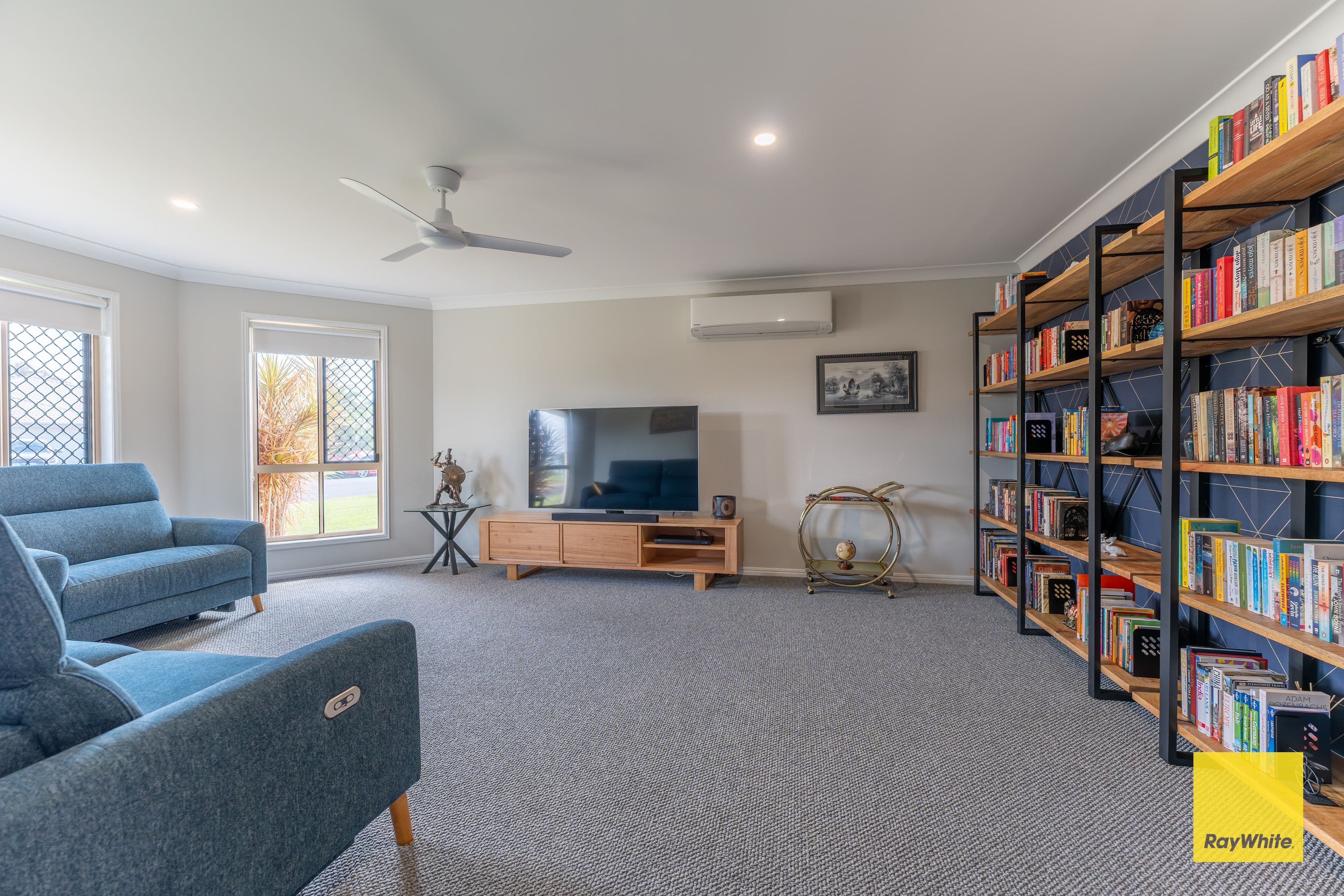 15 BISDEE Street, Coral Cove QLD 4670, Coral Cove - Thumbnail 5