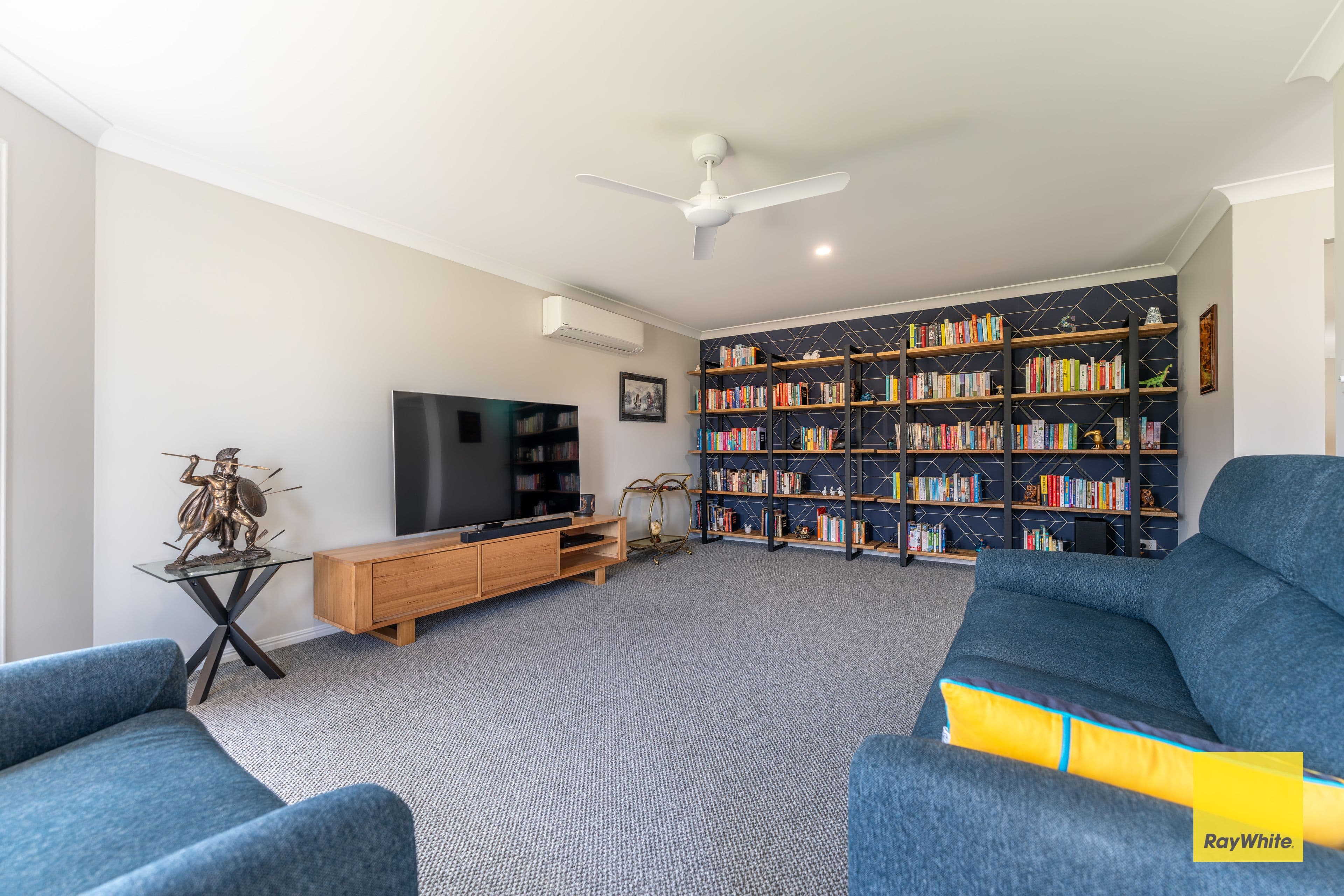 15 BISDEE Street, Coral Cove QLD 4670, Coral Cove - Thumbnail 6
