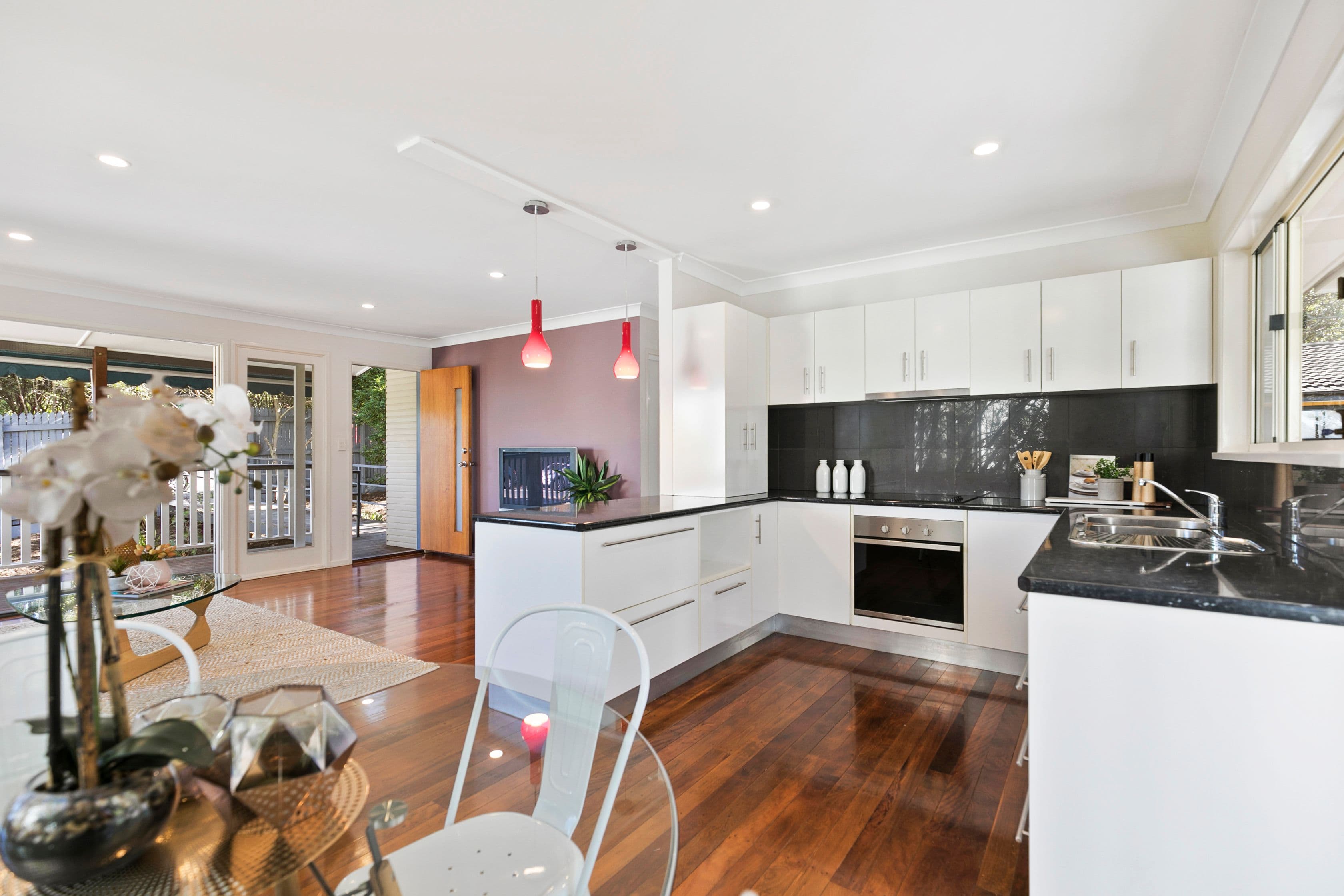 113 Russell Terrace, Indooroopilly QLD 4068, Indooroopilly - Thumbnail 2