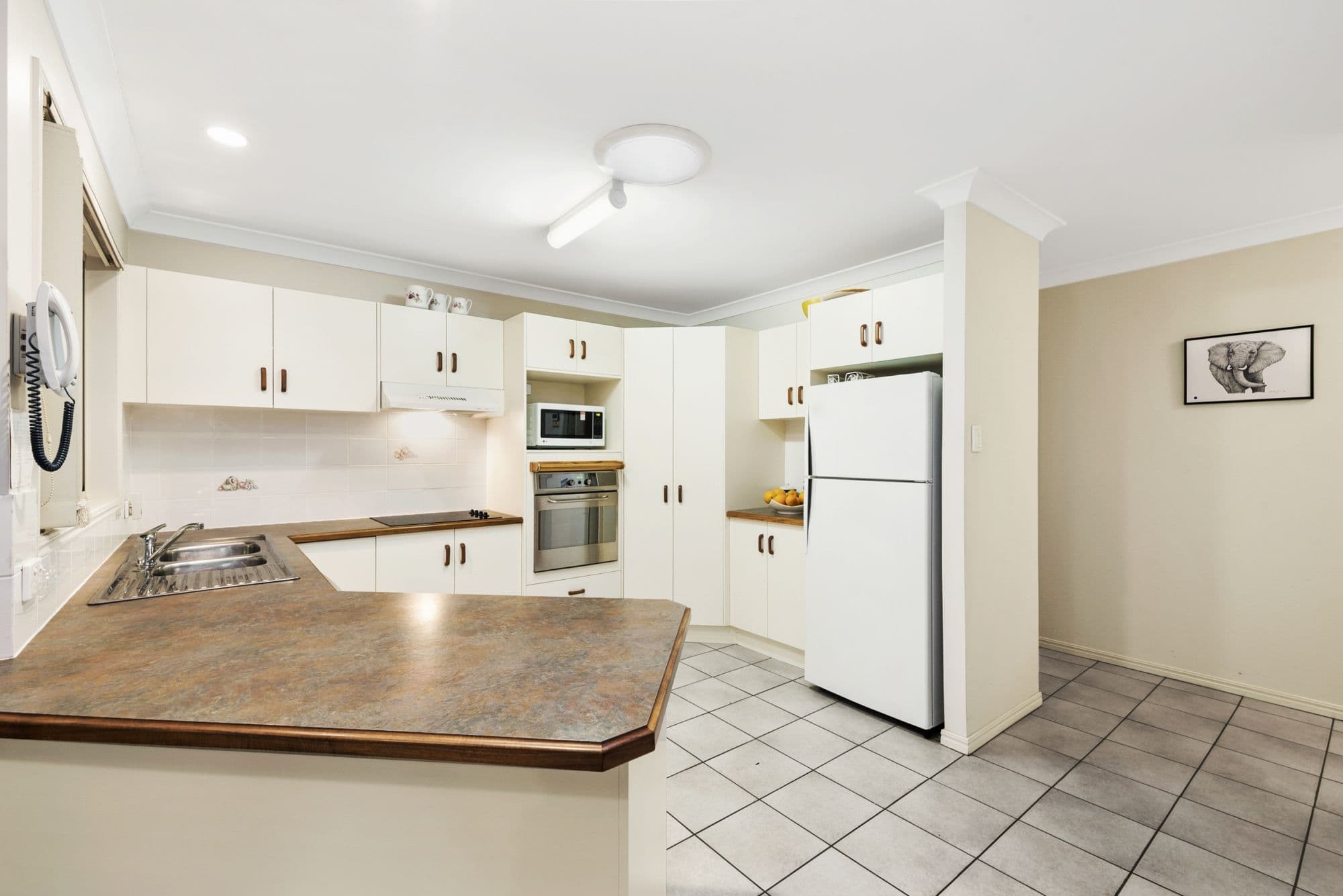 6 Pauline Court, Deception Bay QLD 4508, Deception Bay - Thumbnail 4