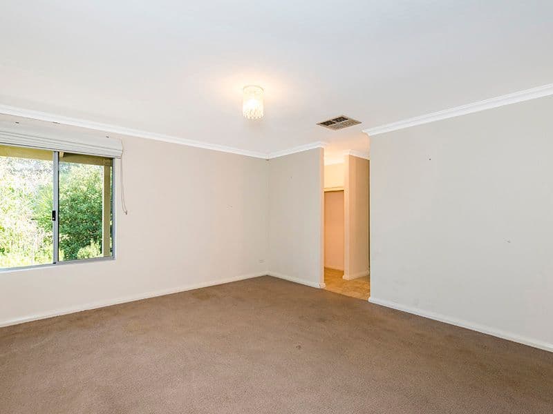 6 Shanklin Court, Wellard WA 6170, Wellard - Thumbnail 5