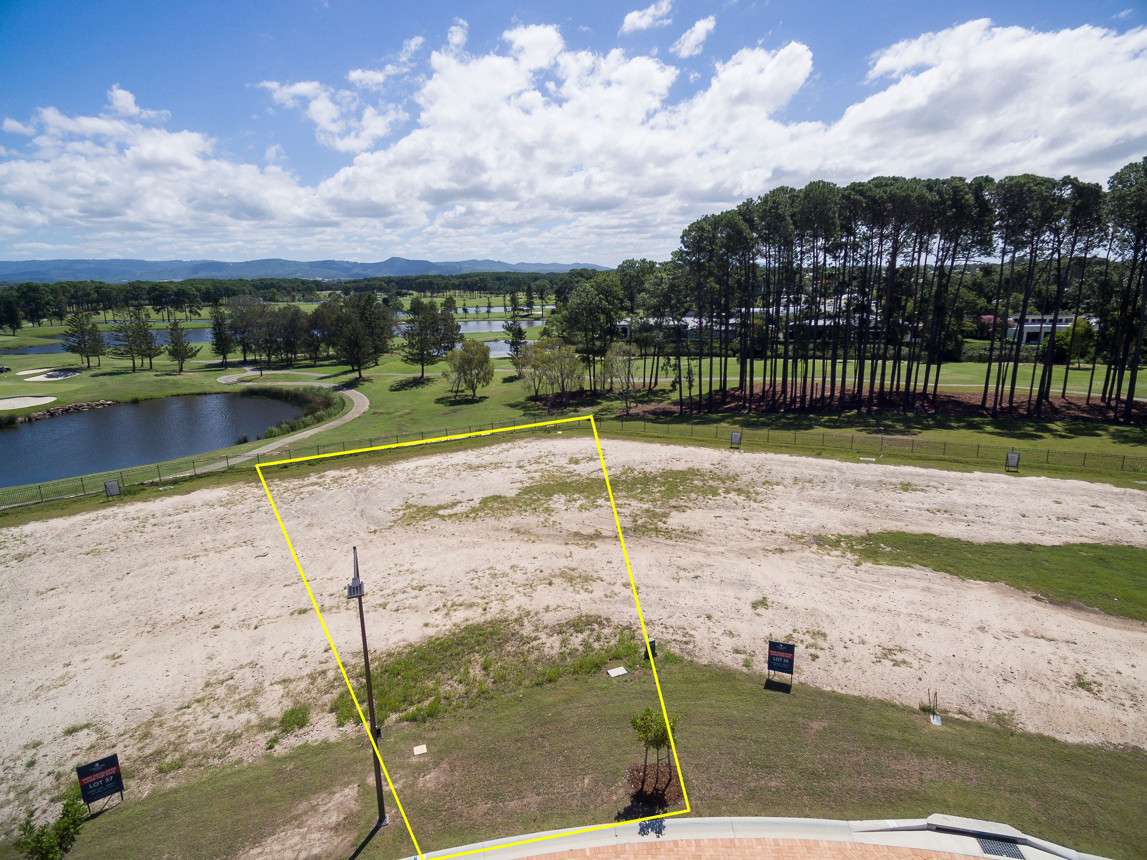 1834 Pinehurst Drive, SANCTUARY COVE QLD 4212, Sanctuary Cove - Thumbnail 6