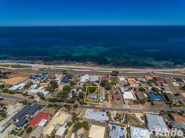 15 Eve Street, Beresford WA 6530, Beresford - Image 1