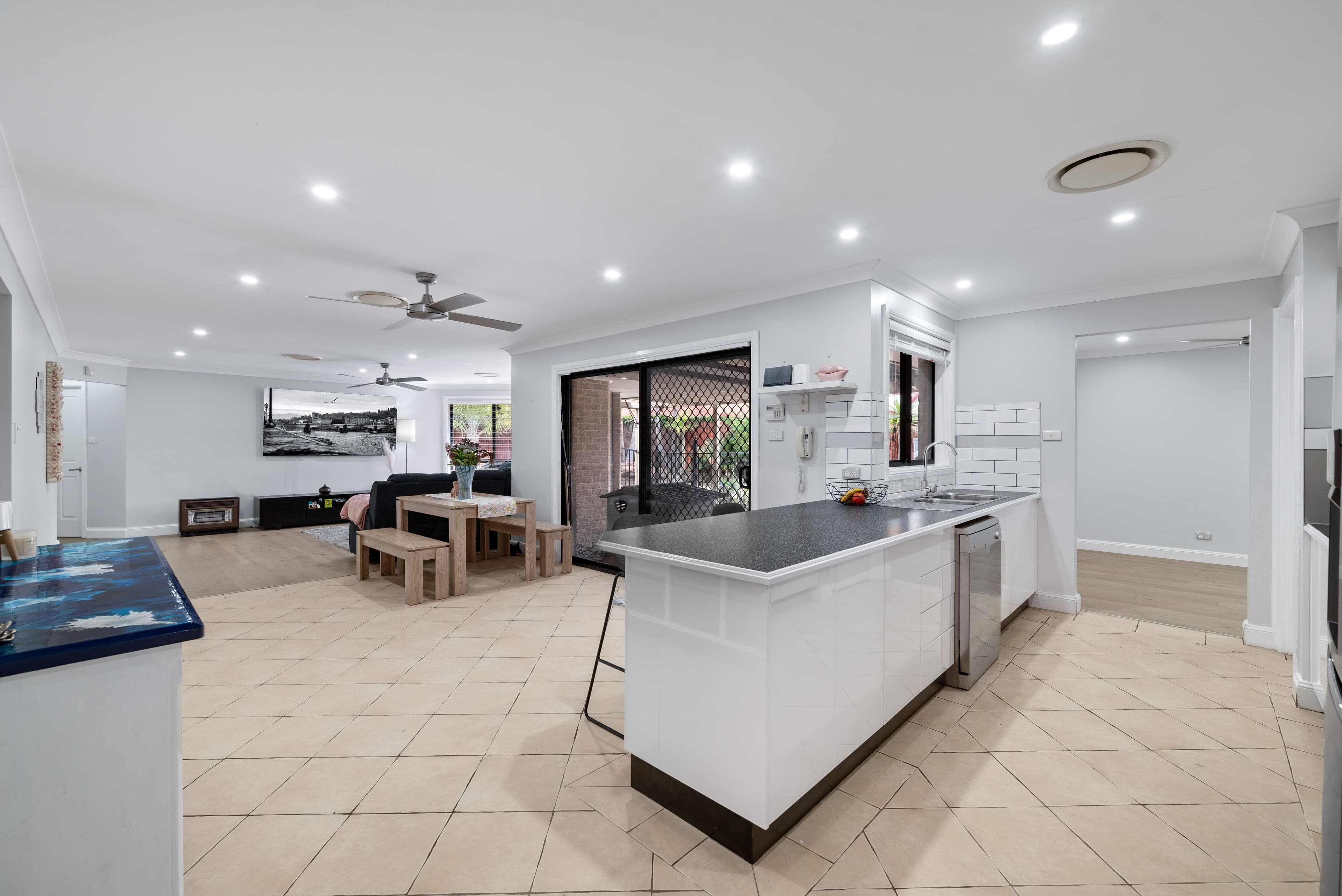 22 Chapman Circuit, Currans Hill NSW 2567, Currans Hill - Thumbnail 4