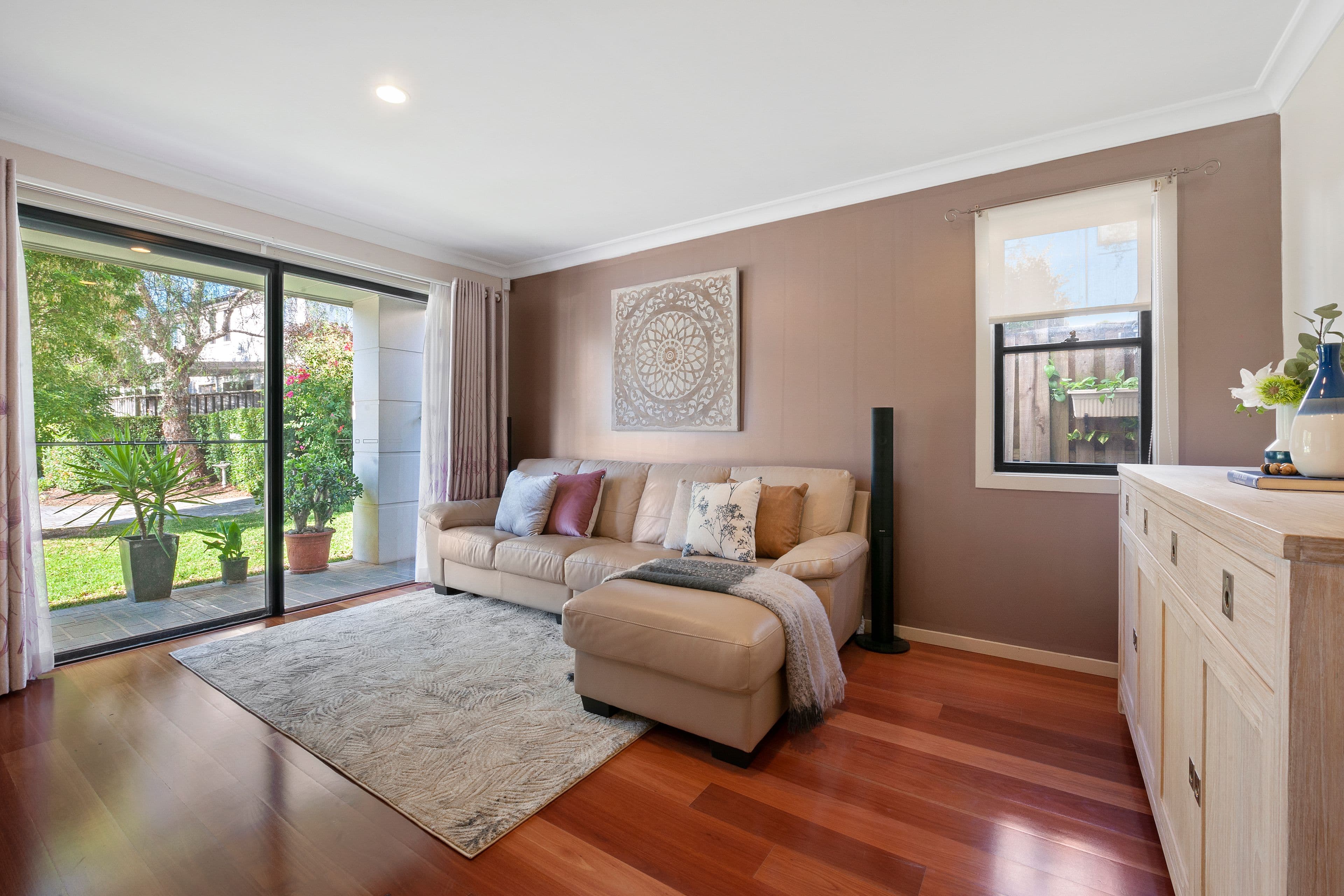 4 Poinsettia Way, Thornleigh NSW 2120, Thornleigh - Thumbnail 2