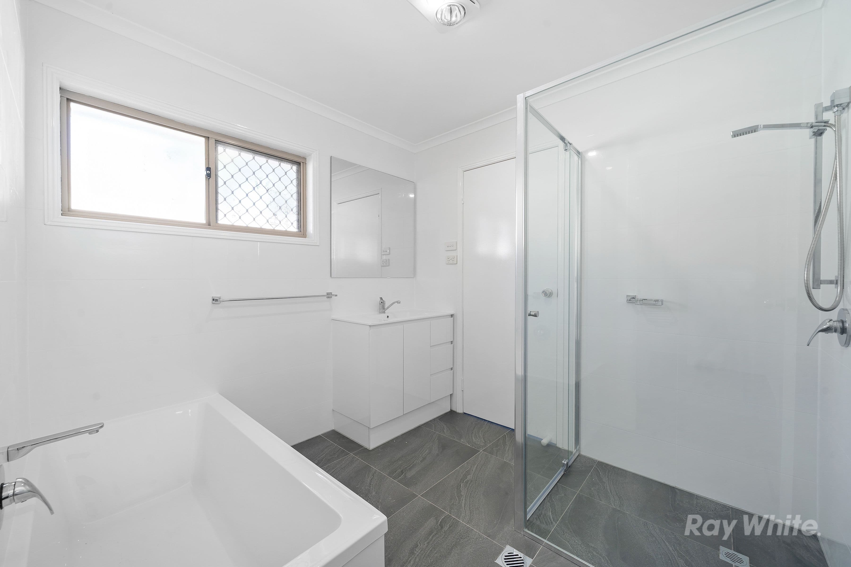 26 Mortlake Crescent, Boronia Heights QLD 4124, Boronia Heights - Thumbnail 3