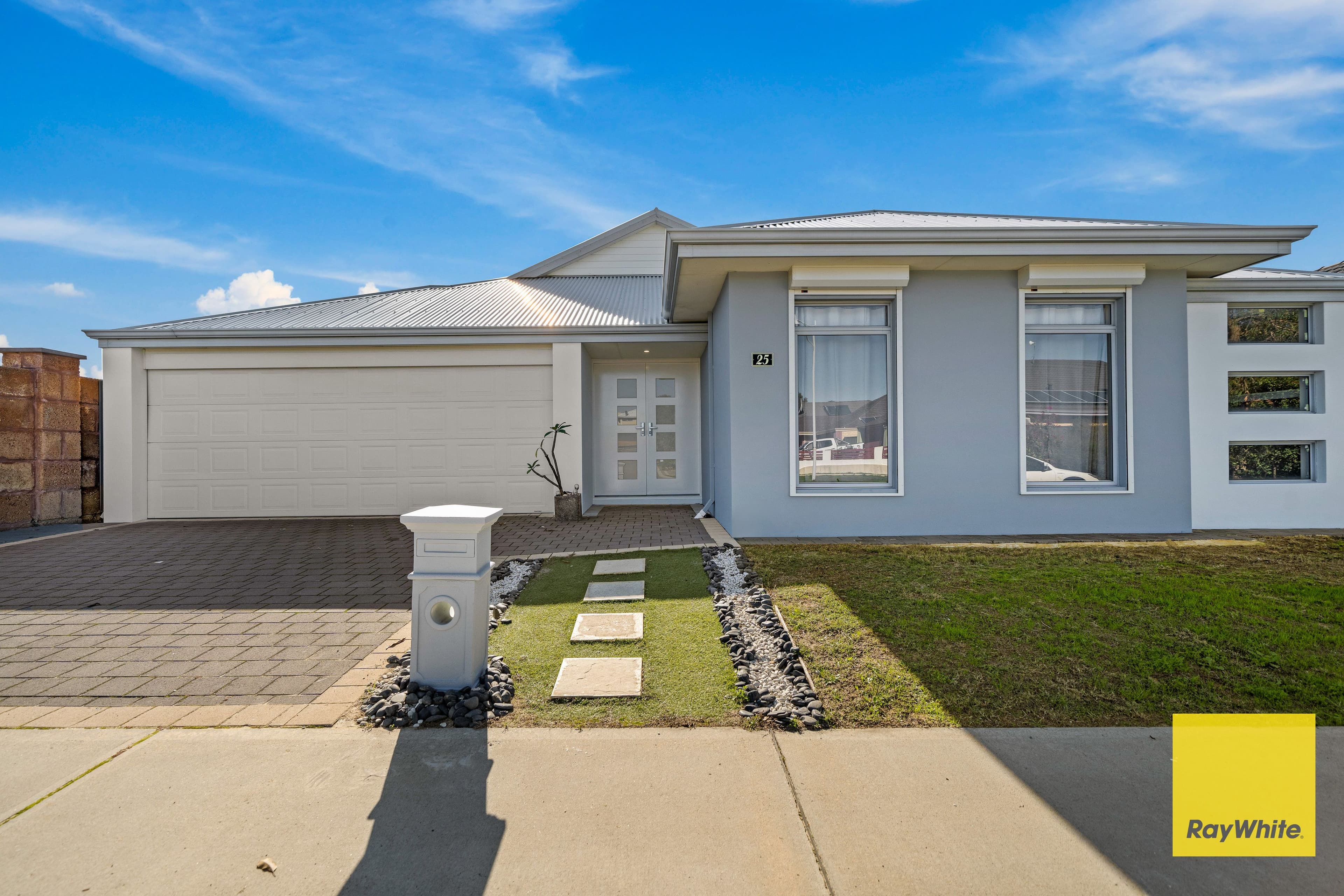 25 Dillwynia Bend, Banksia Grove WA 6031, Banksia Grove - Image 1