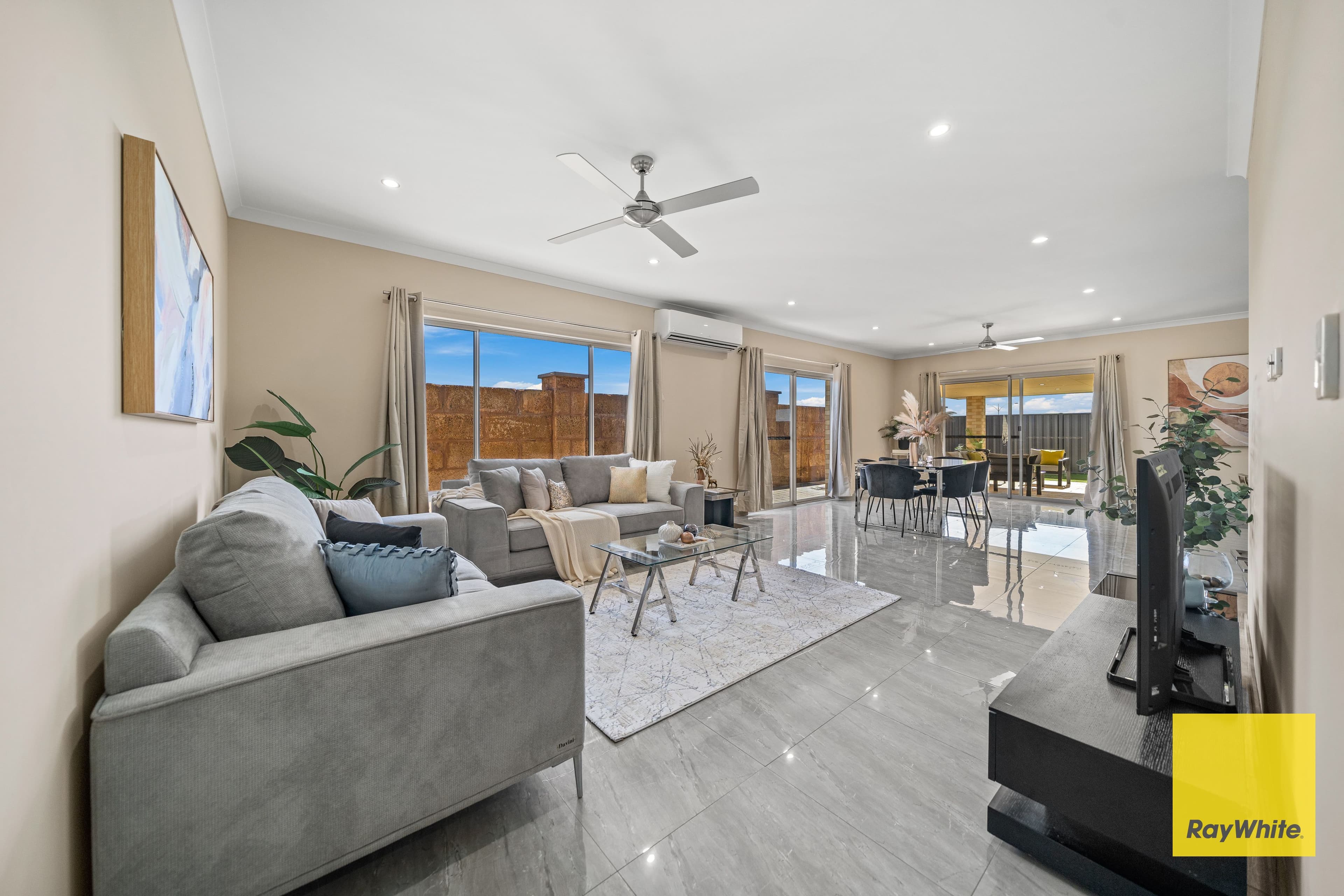 25 Dillwynia Bend, Banksia Grove WA 6031, Banksia Grove - Thumbnail 3