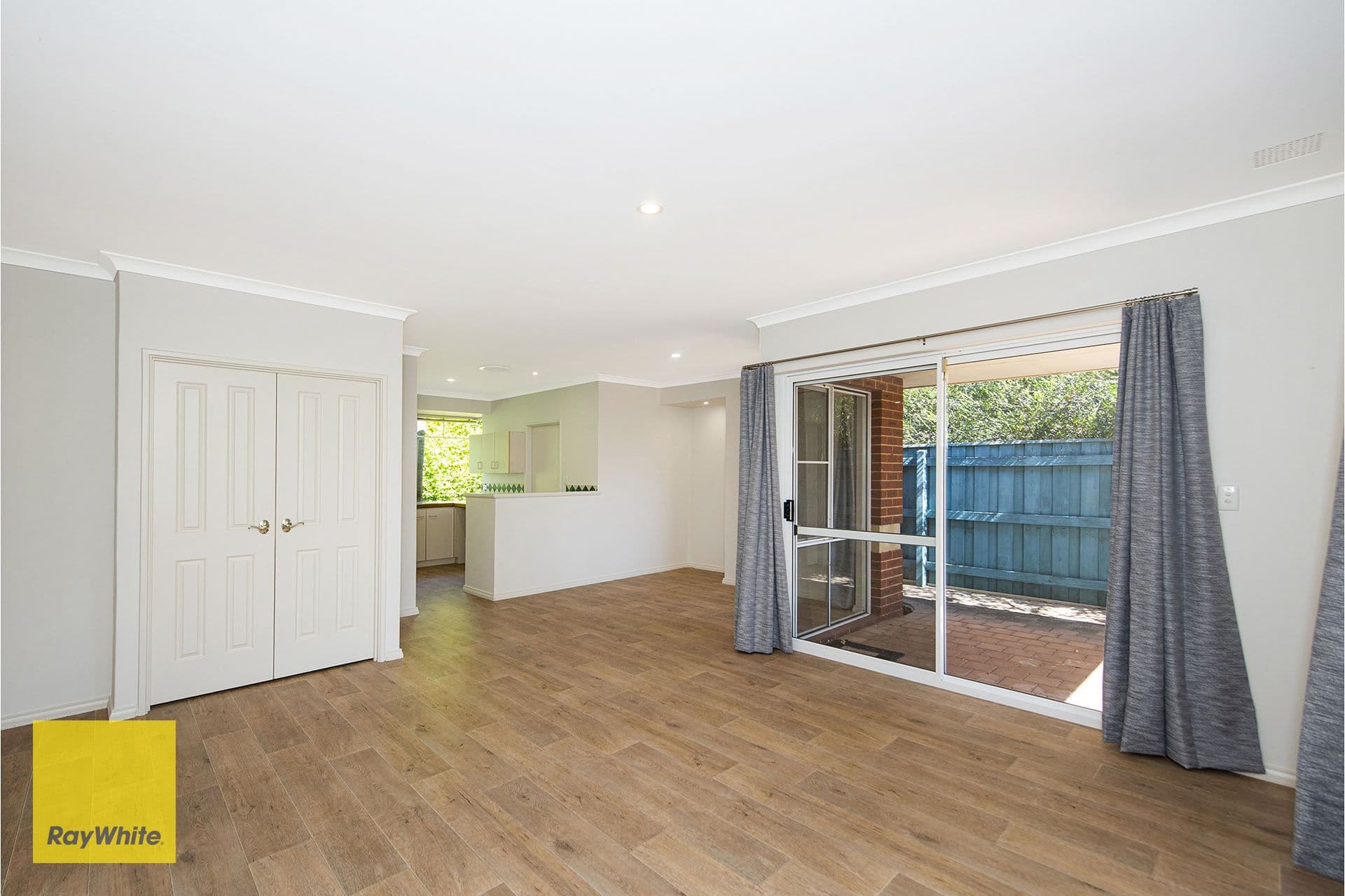 31 Railway Road, Kalamunda WA 6076, Kalamunda - Thumbnail 4