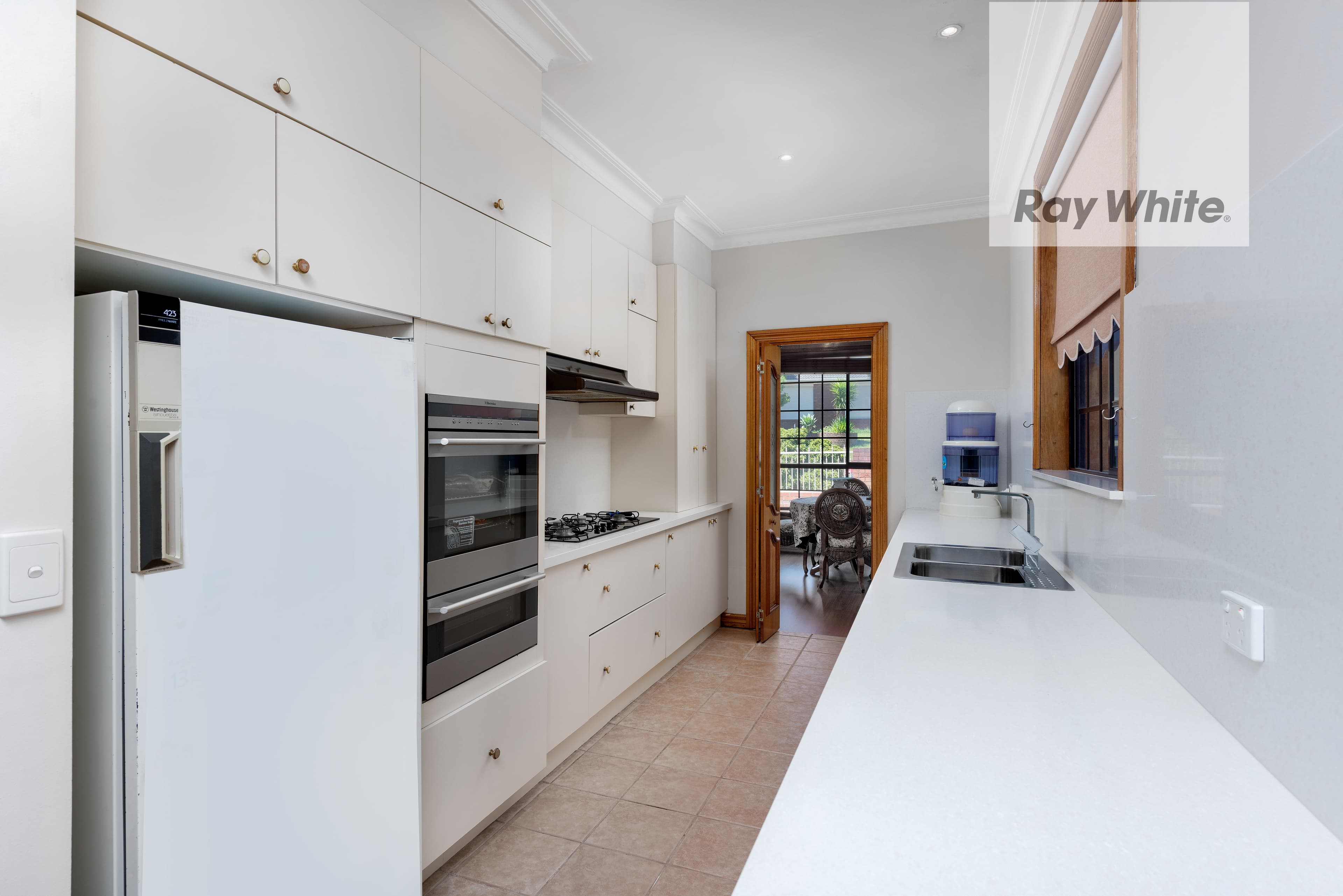 3 Dorrington Court, Mill Park VIC 3082, Mill Park - Thumbnail 2
