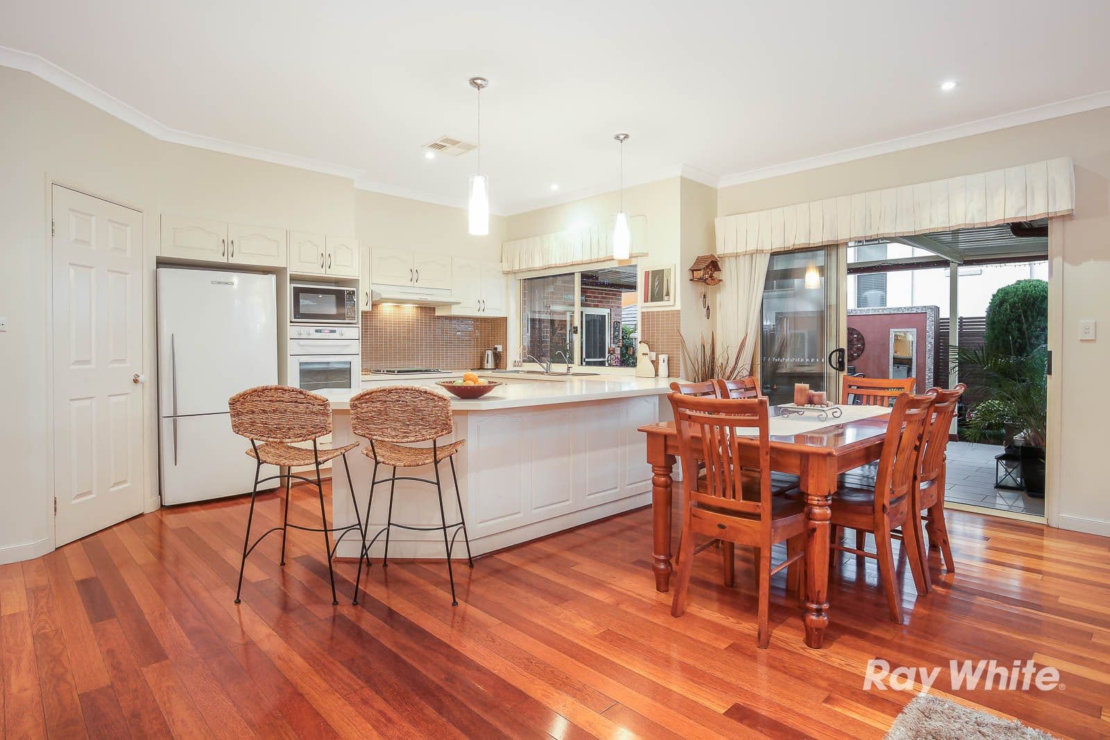 2 Connaught Circuit, Kellyville - Thumbnail 5