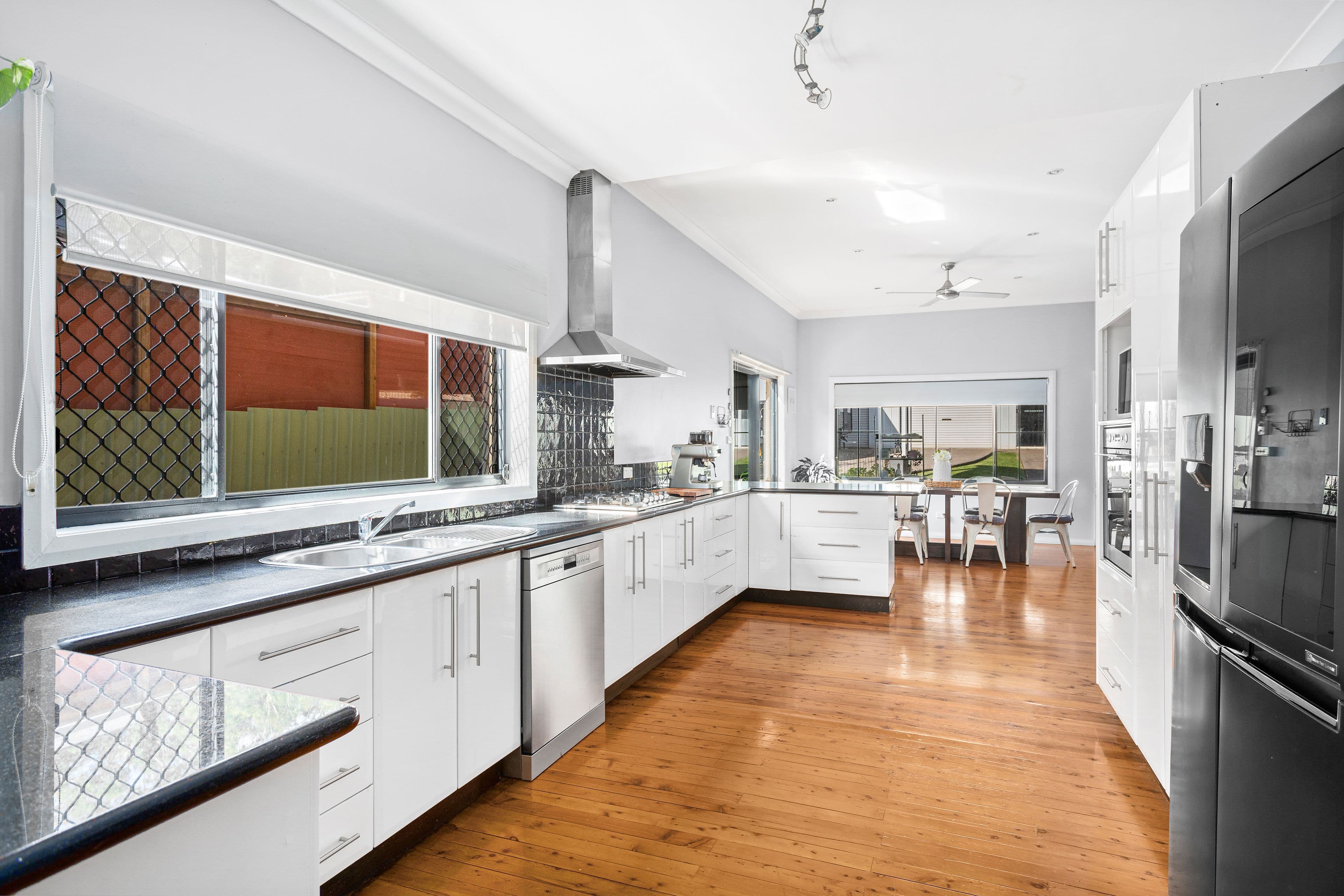 88 Lake Entrance Road, Oak Flats NSW 2529, Oak Flats - Thumbnail 2
