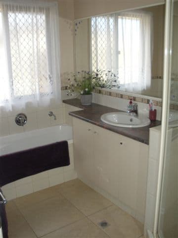 74 Smythe Drive, HIGHFIELDS QLD 4352, Highfields - Thumbnail 6