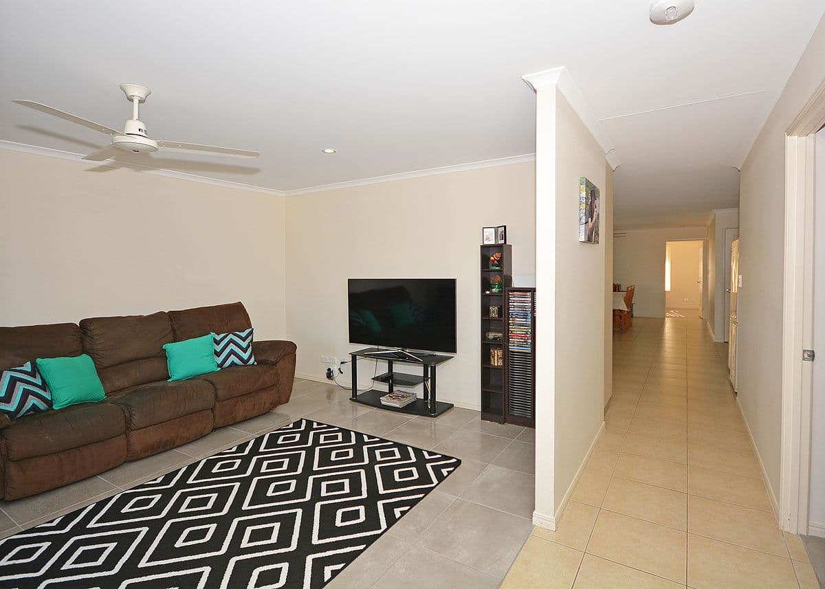 27 Spinnaker Drive, Point Vernon QLD 4655, Point Vernon - Thumbnail 6