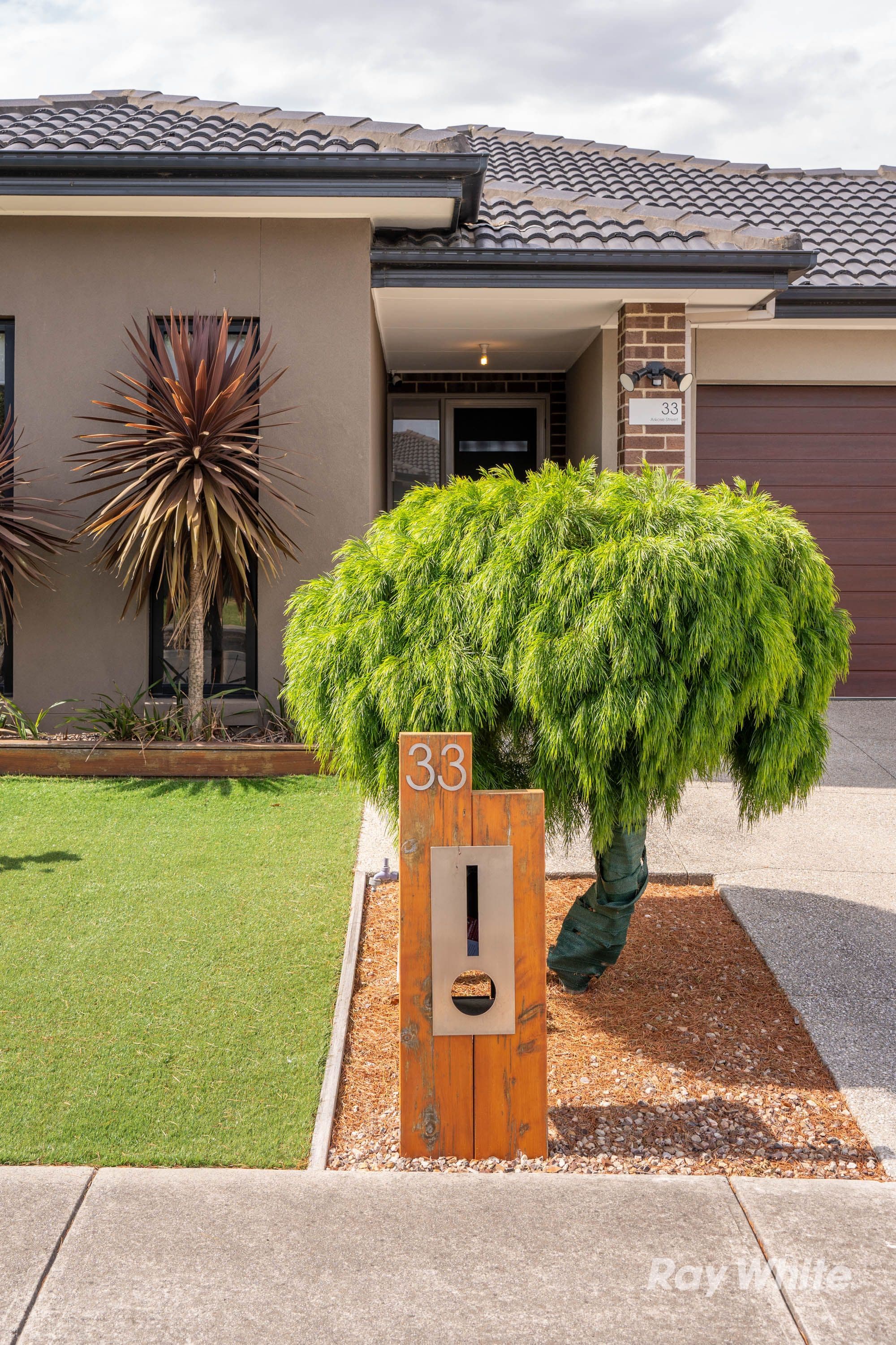 33 Arkose Street, Greenvale VIC 3059, Greenvale - Thumbnail 2