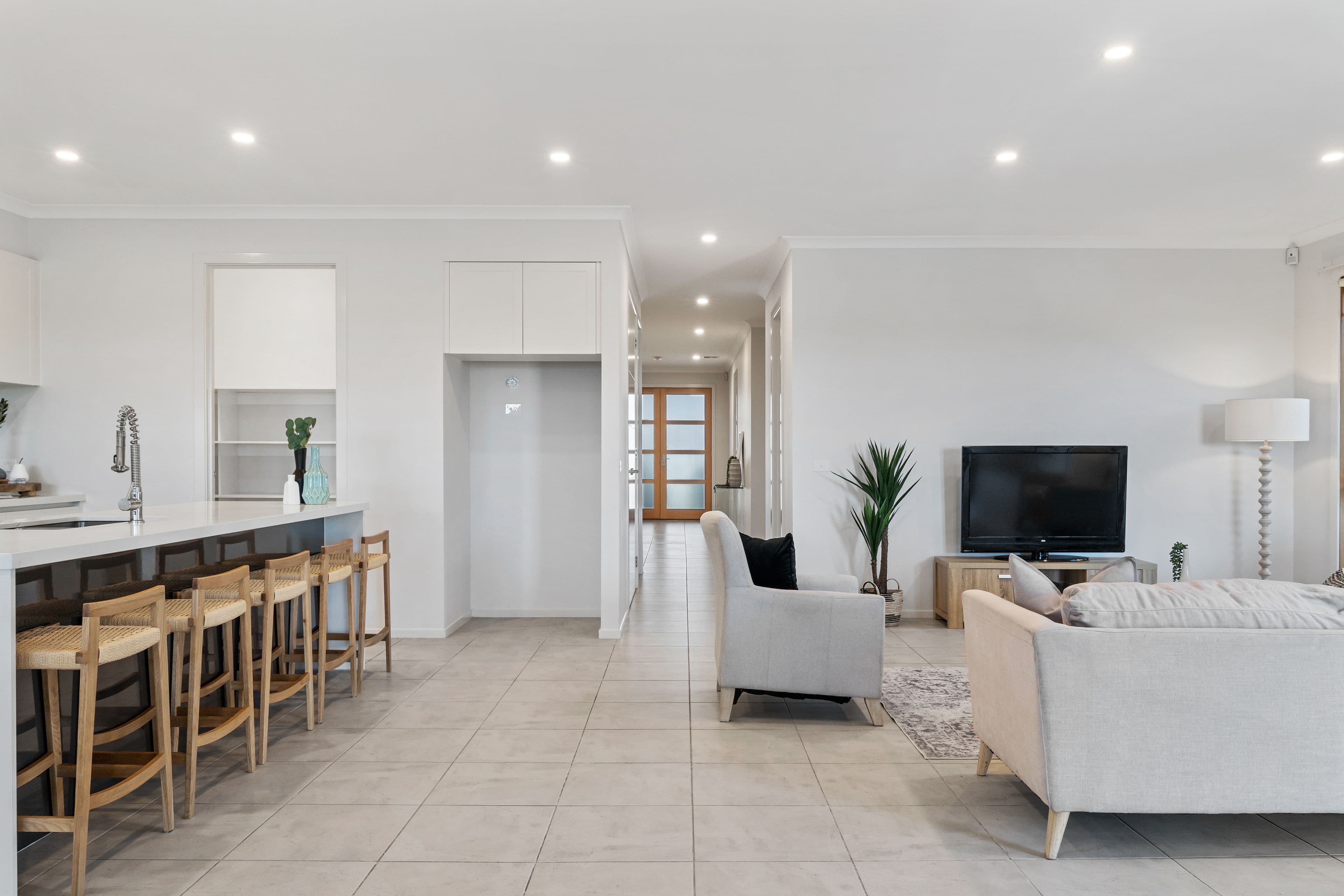 19 Baddeley Circuit, Croydon VIC 3136, Croydon - Thumbnail 3