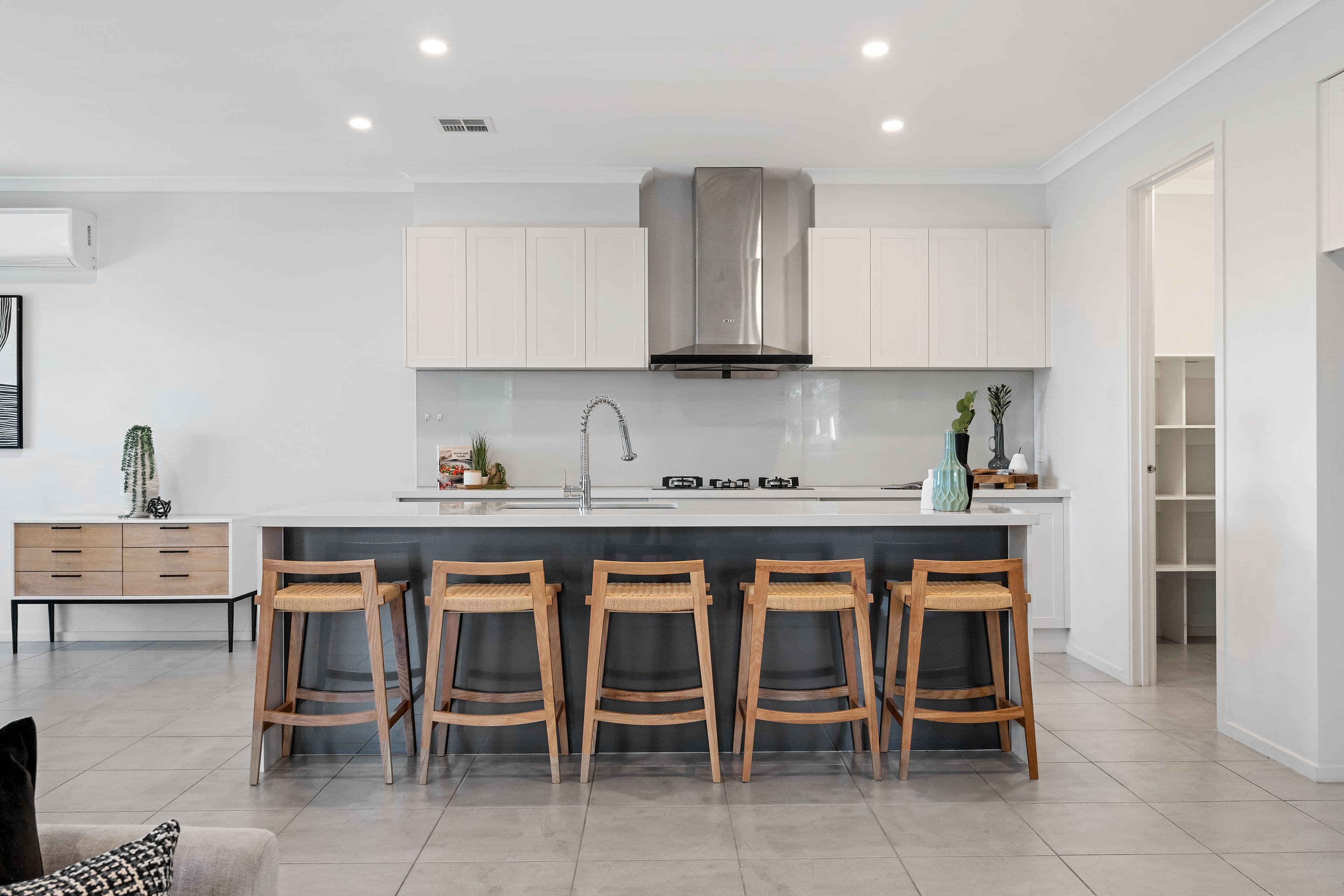 19 Baddeley Circuit, Croydon VIC 3136, Croydon - Thumbnail 5