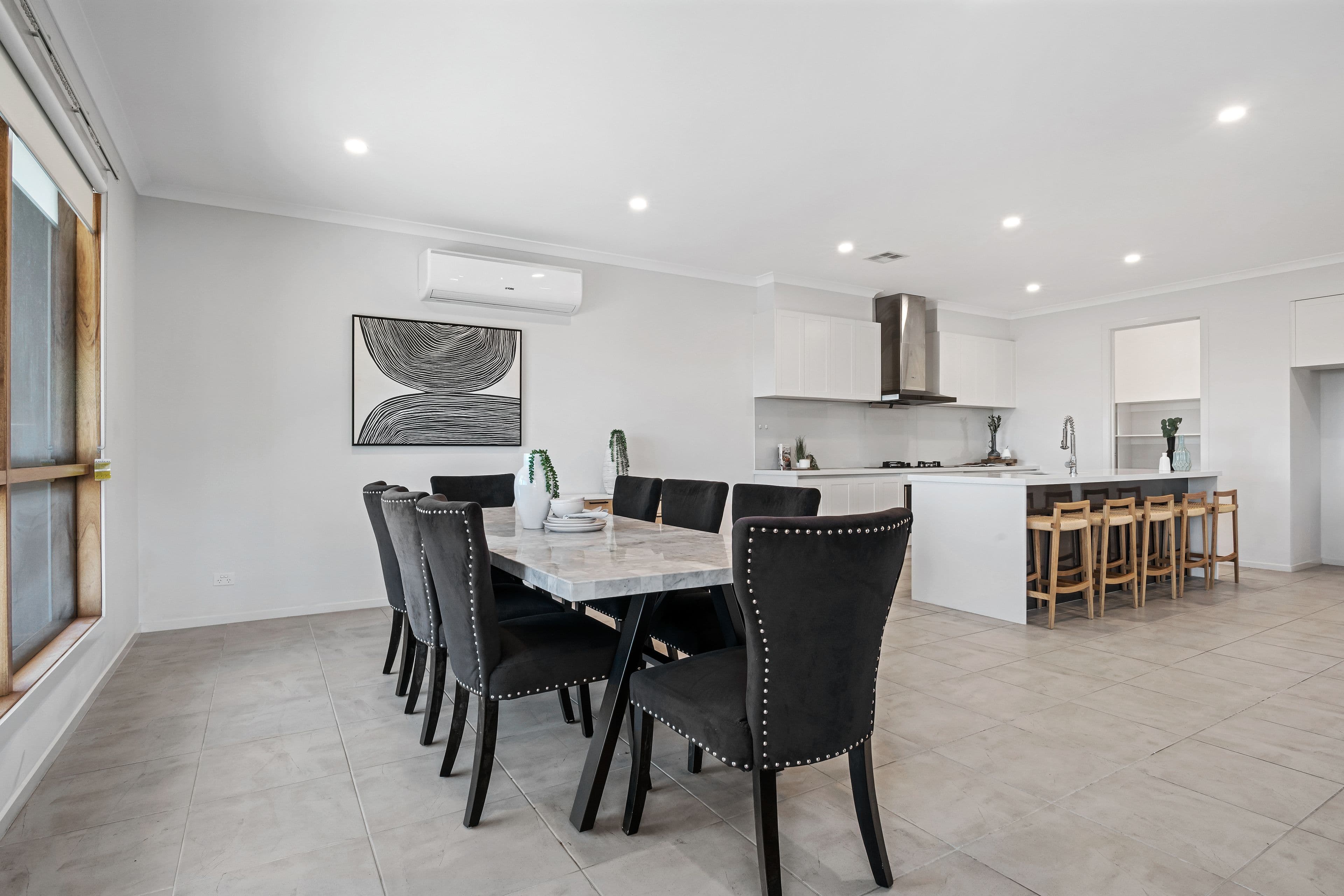 19 Baddeley Circuit, Croydon VIC 3136, Croydon - Thumbnail 6