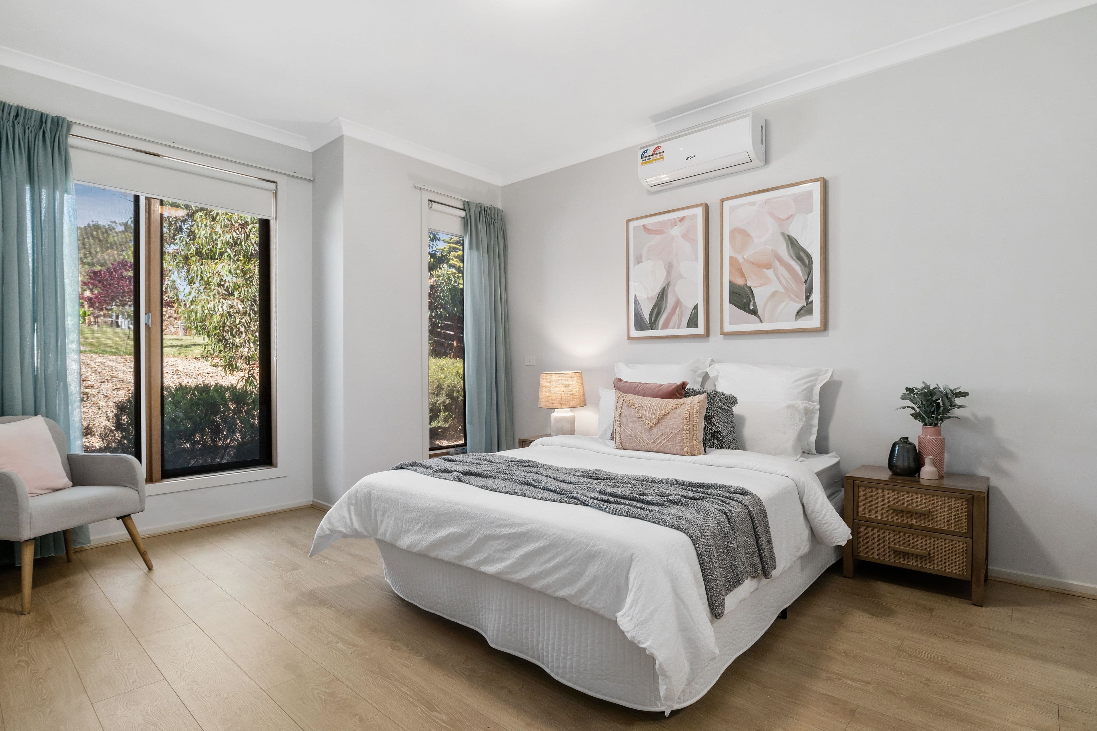 19 Baddeley Circuit, Croydon VIC 3136, Croydon - Thumbnail 7