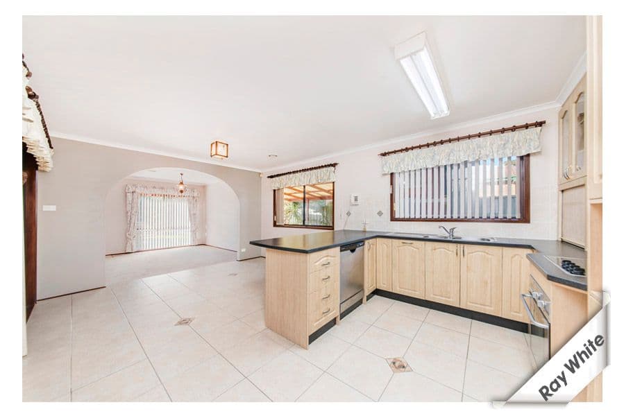 21 Wolstenholme Street, CHISHOLM ACT 2905, Chisholm - Thumbnail 8
