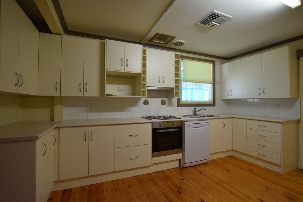 13 Bolitho Street, Port Augusta SA 5700, Port Augusta - Thumbnail 3