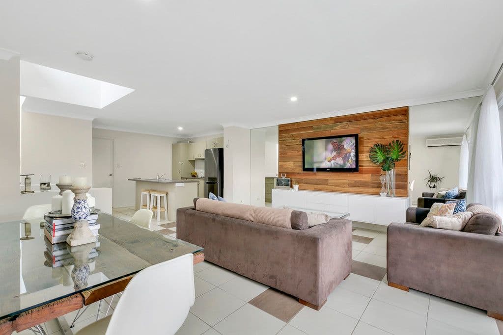 53 Gordon Street, Labrador QLD 4215, Labrador - Thumbnail 3