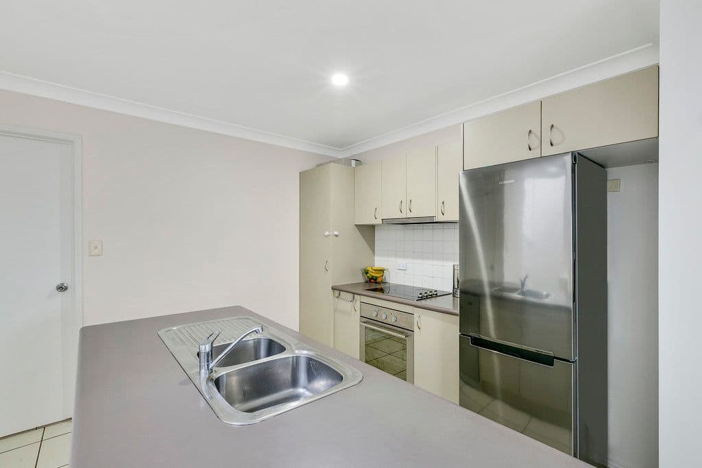 53 Gordon Street, Labrador QLD 4215, Labrador - Thumbnail 6
