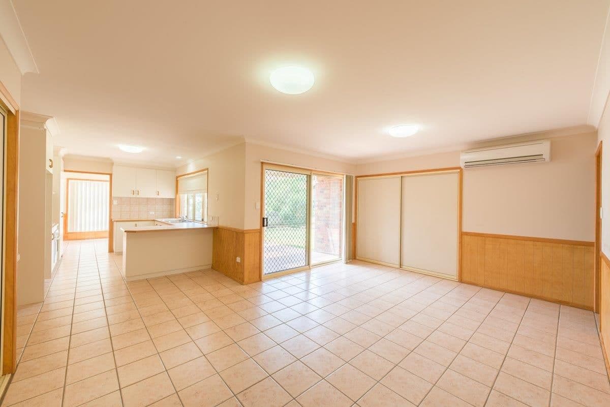 14 Kurtz Street, KEARNEYS SPRING QLD 4350, Kearneys Spring - Thumbnail 2