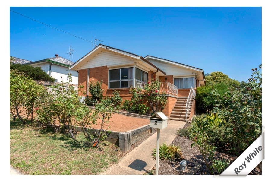 5 Railway Avenue, QUEANBEYAN NSW 2620, Queanbeyan - Image 1