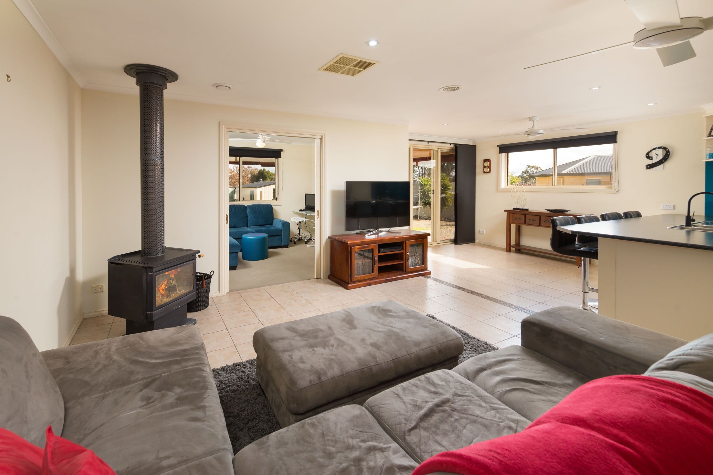 8 Maxwell Drive, Wahgunyah VIC 3687, Wahgunyah - Thumbnail 3