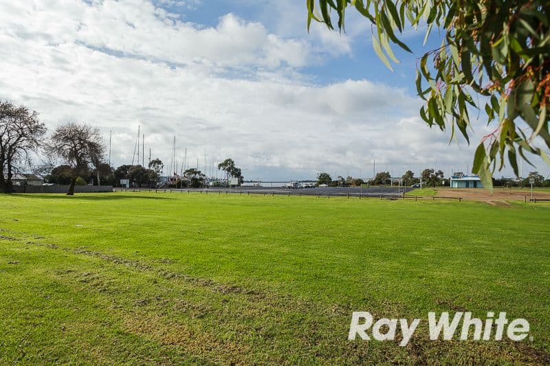 36 Skinner Street, HASTINGS VIC 3915, Hastings - Thumbnail 3