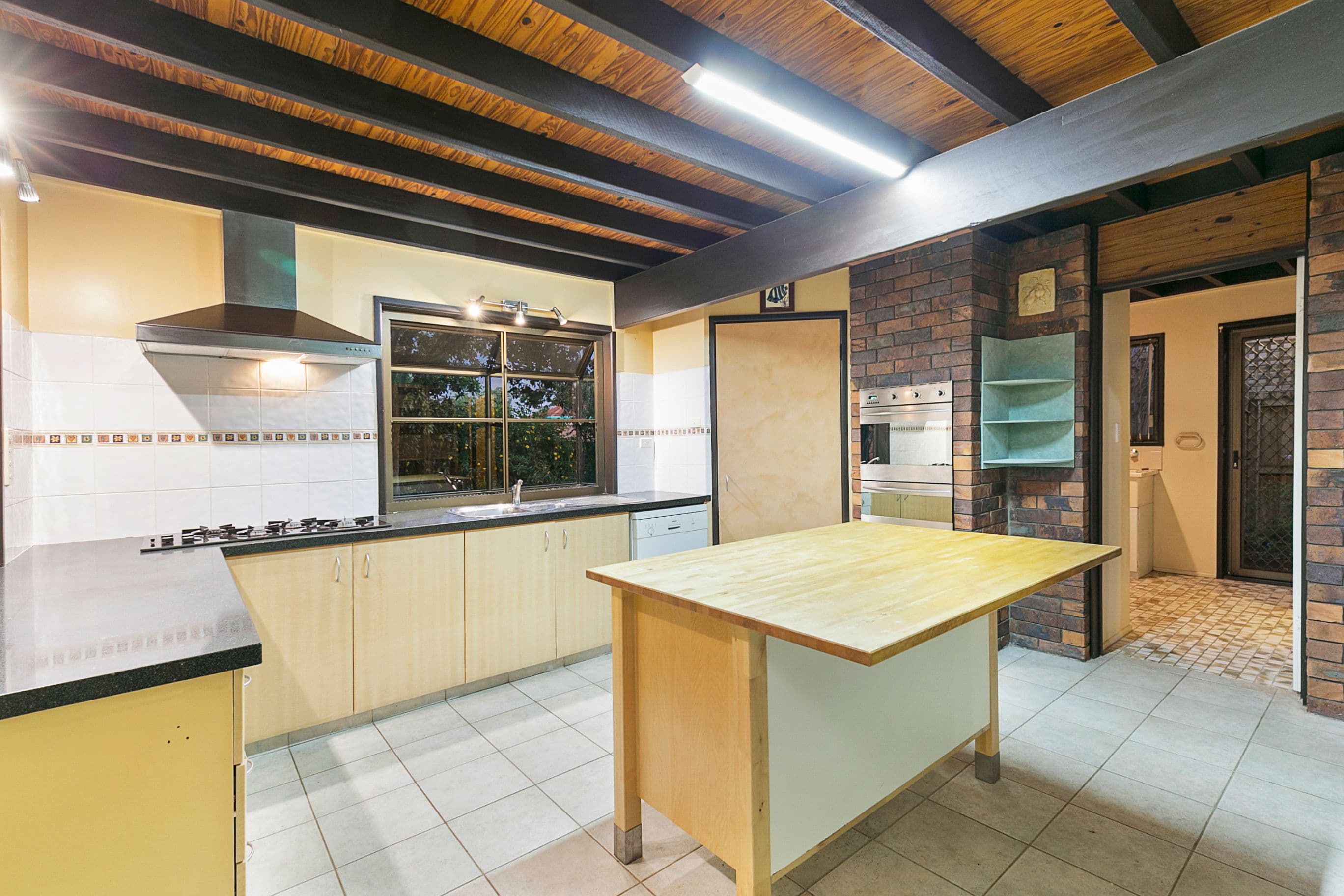39 Agravain Street, Carindale QLD 4152, Carindale - Thumbnail 3