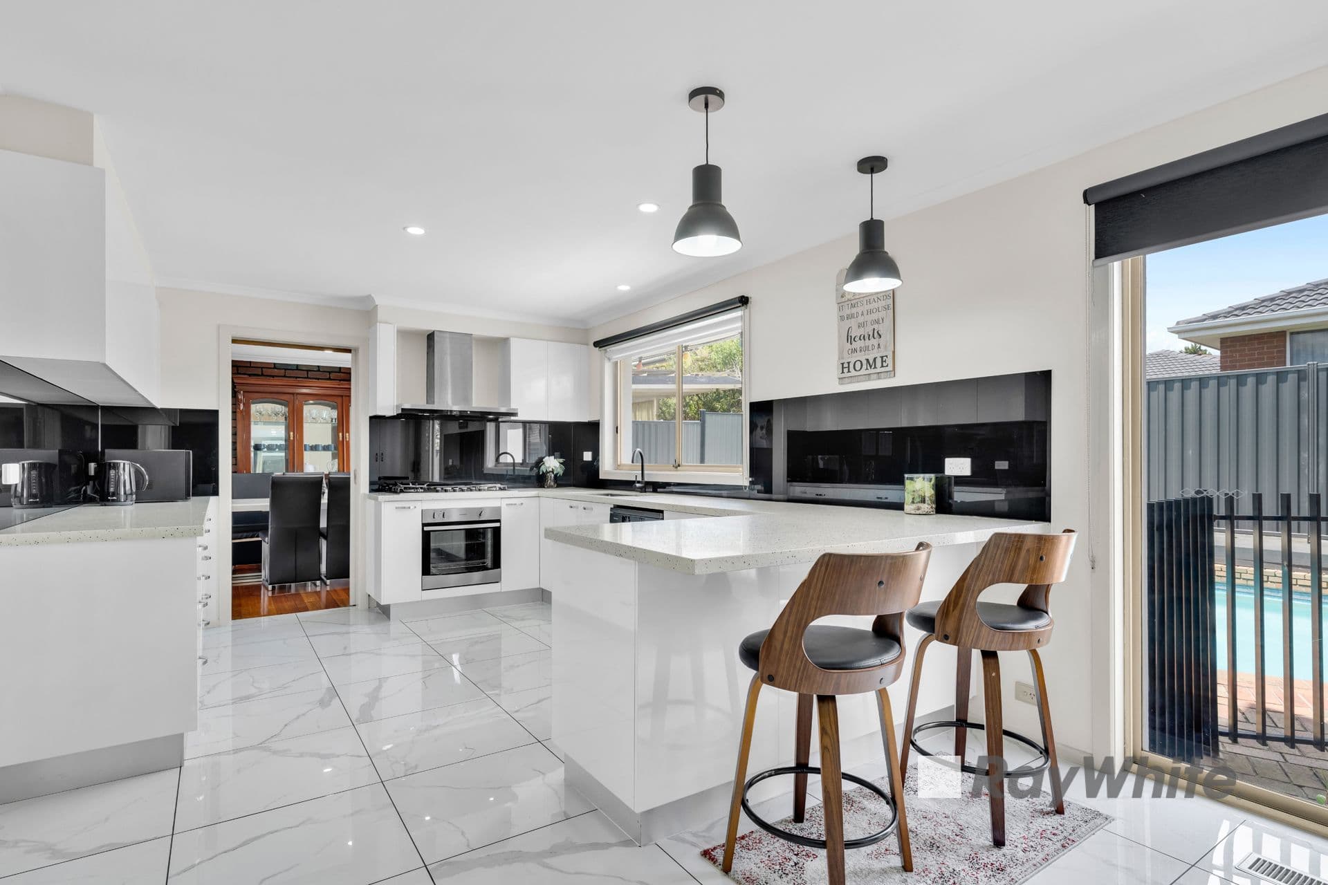 86 Thomas Mitchell Drive, Endeavour Hills VIC 3802, Endeavour Hills - Thumbnail 3