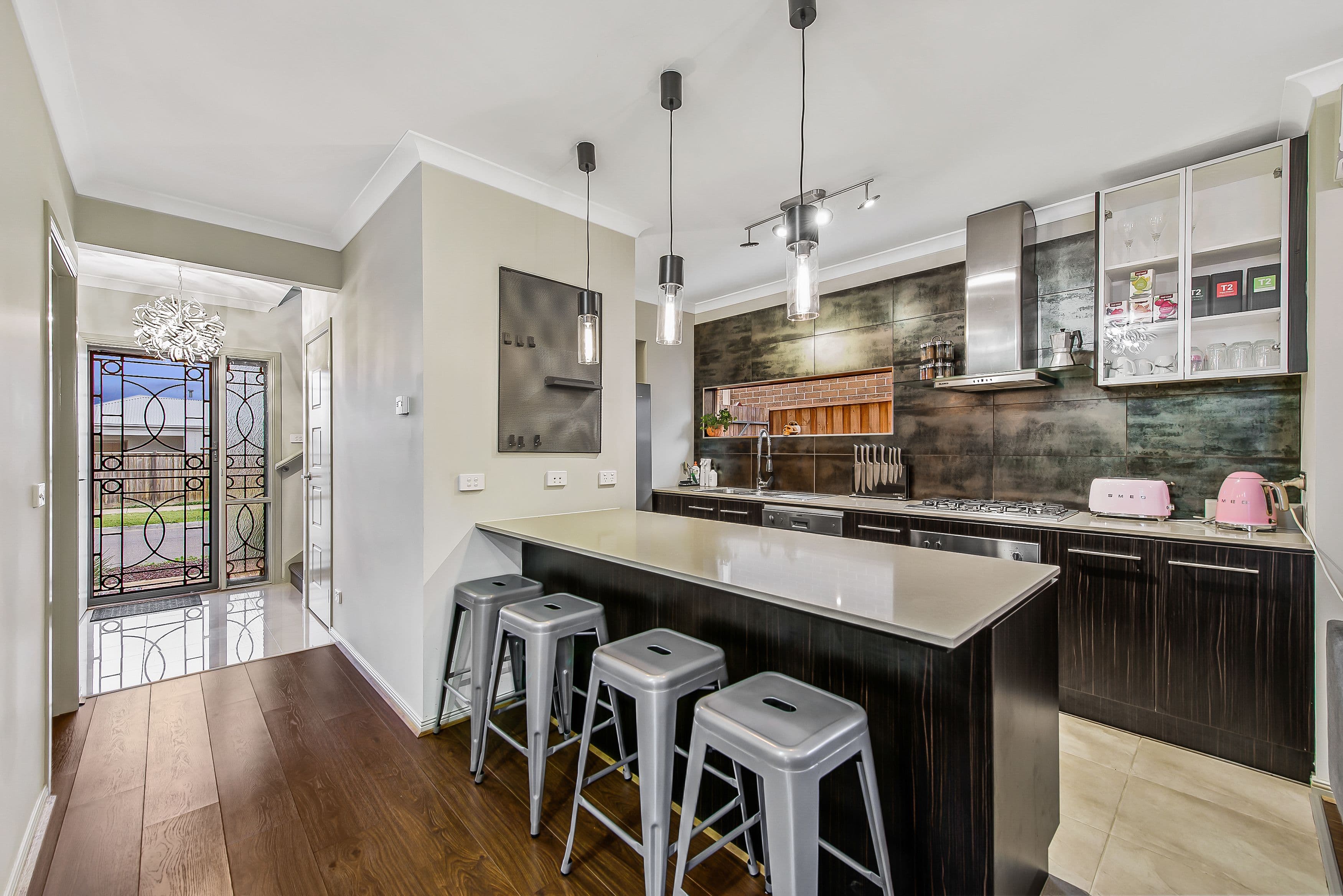 10 Dunlop Way, Fraser Rise VIC 3336, Fraser Rise - Thumbnail 3