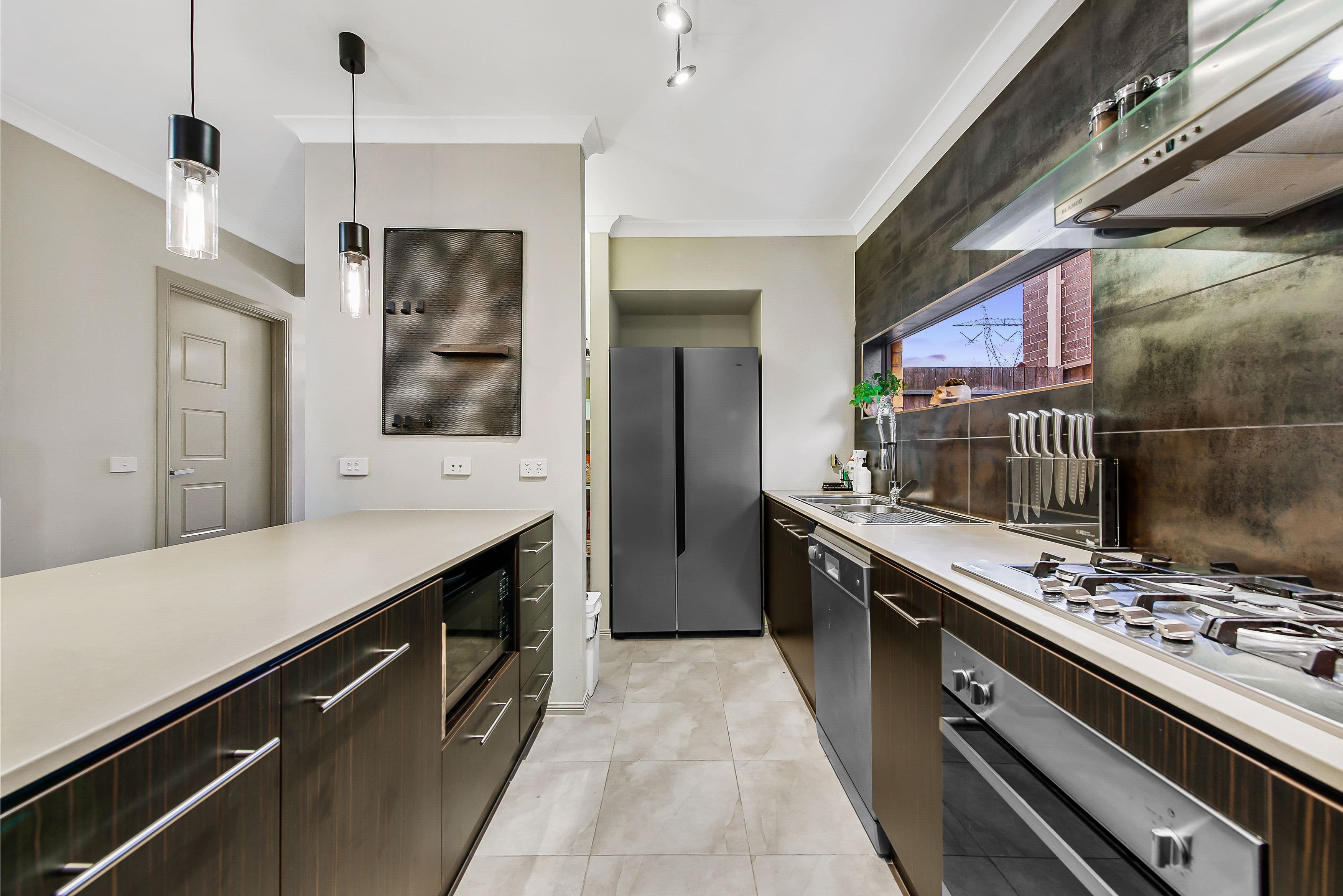 10 Dunlop Way, Fraser Rise VIC 3336, Fraser Rise - Thumbnail 4