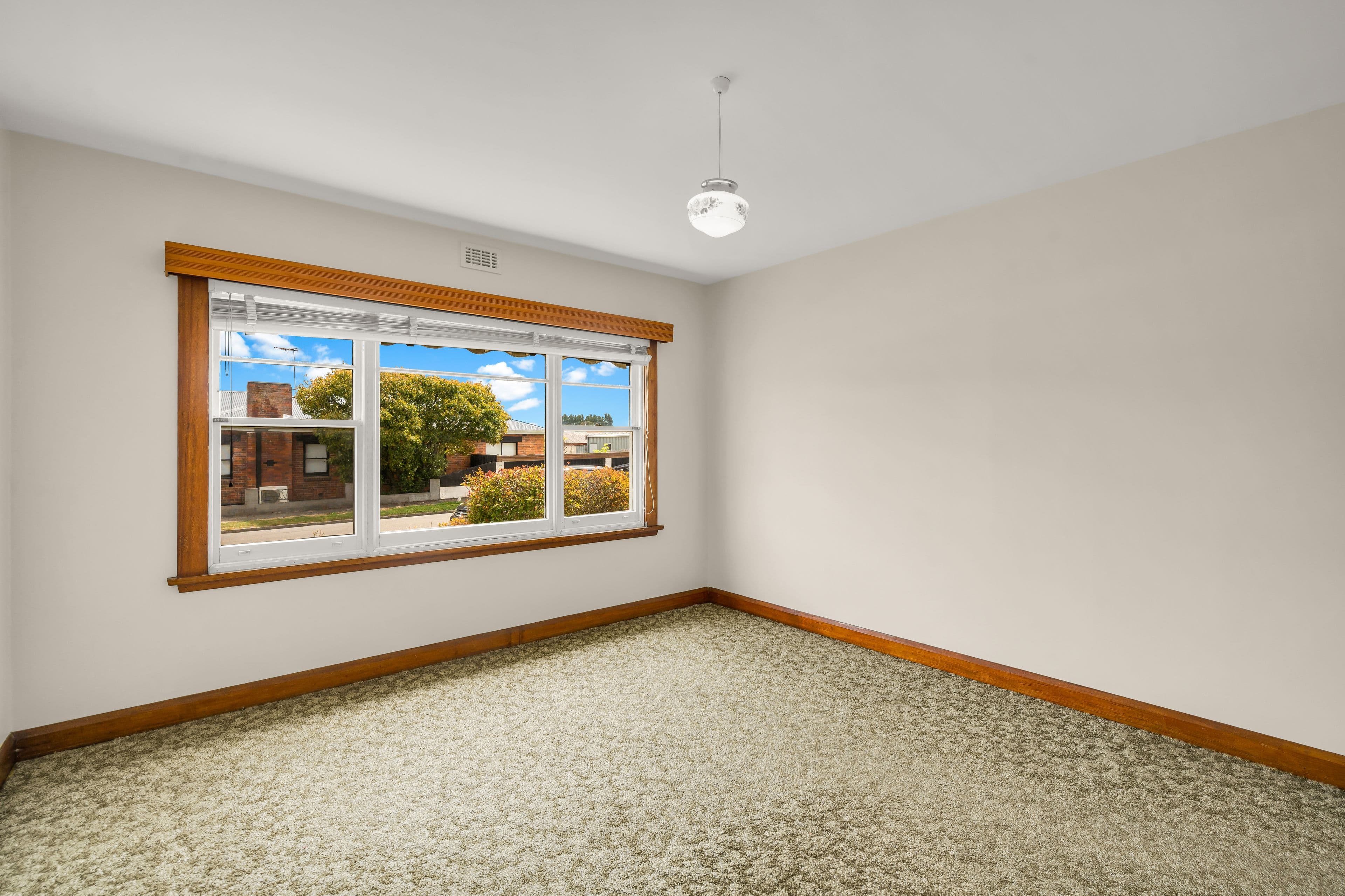 10 Calais Street, Mowbray TAS 7248, Mowbray - Thumbnail 8