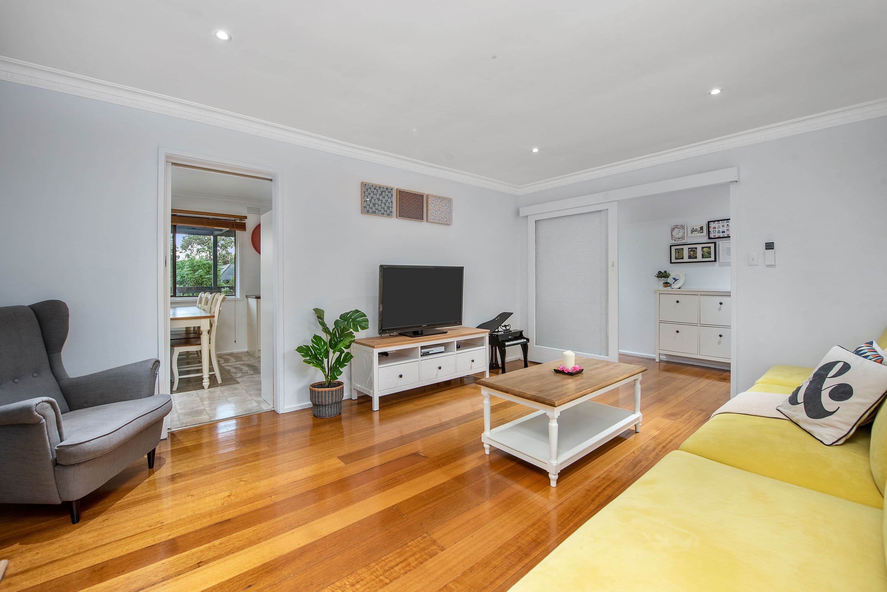 14 Lyons Road, Croydon North VIC 3136, Croydon North - Thumbnail 2