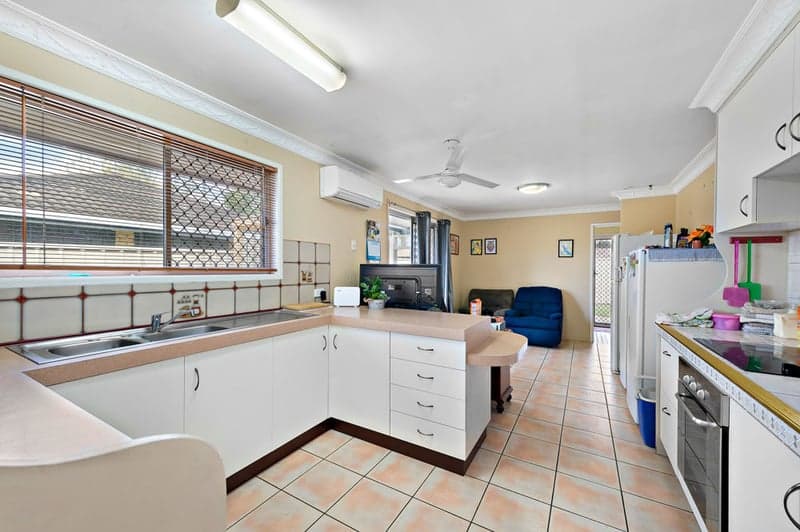 4 Kevin Grove, Caboolture South - Thumbnail 3