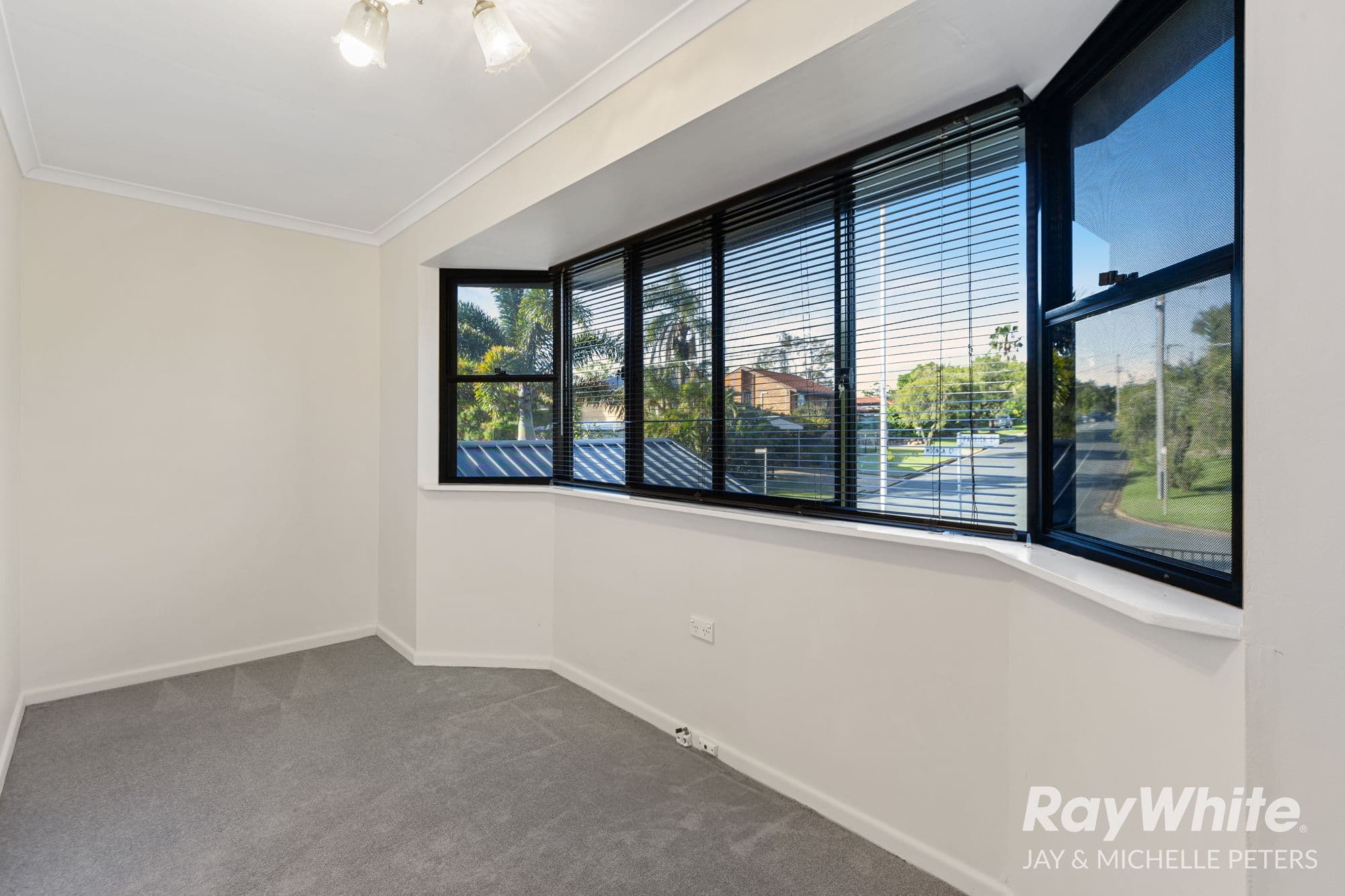 55 Pamrick Crescent, Clontarf QLD 4019, Clontarf - Thumbnail 5
