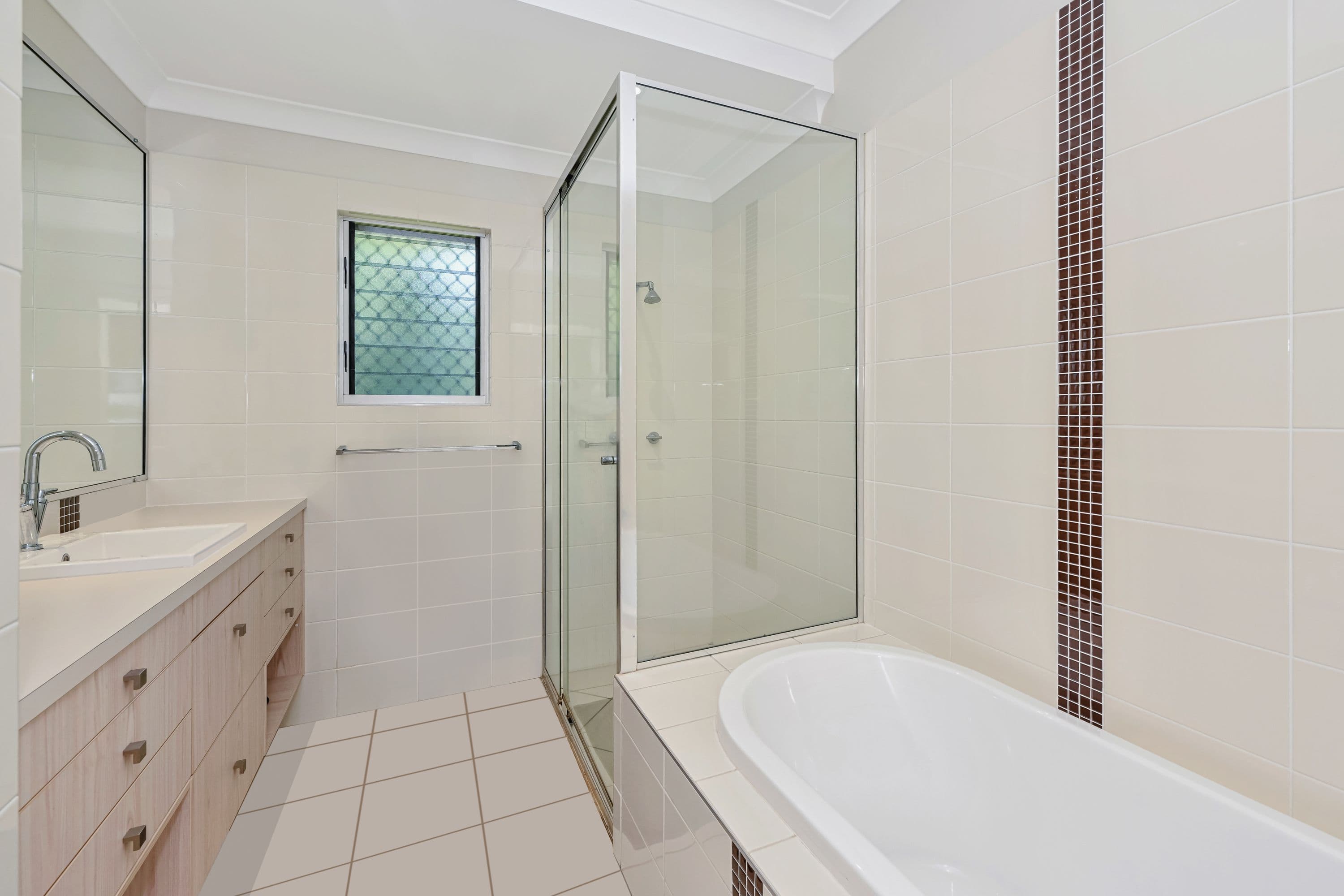 16 Perisher Court, Mount Louisa QLD 4814, Mount Louisa - Thumbnail 5
