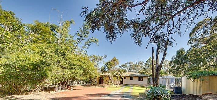 185 Manns Road, Emu Park QLD 4710, Emu Park - Thumbnail 2