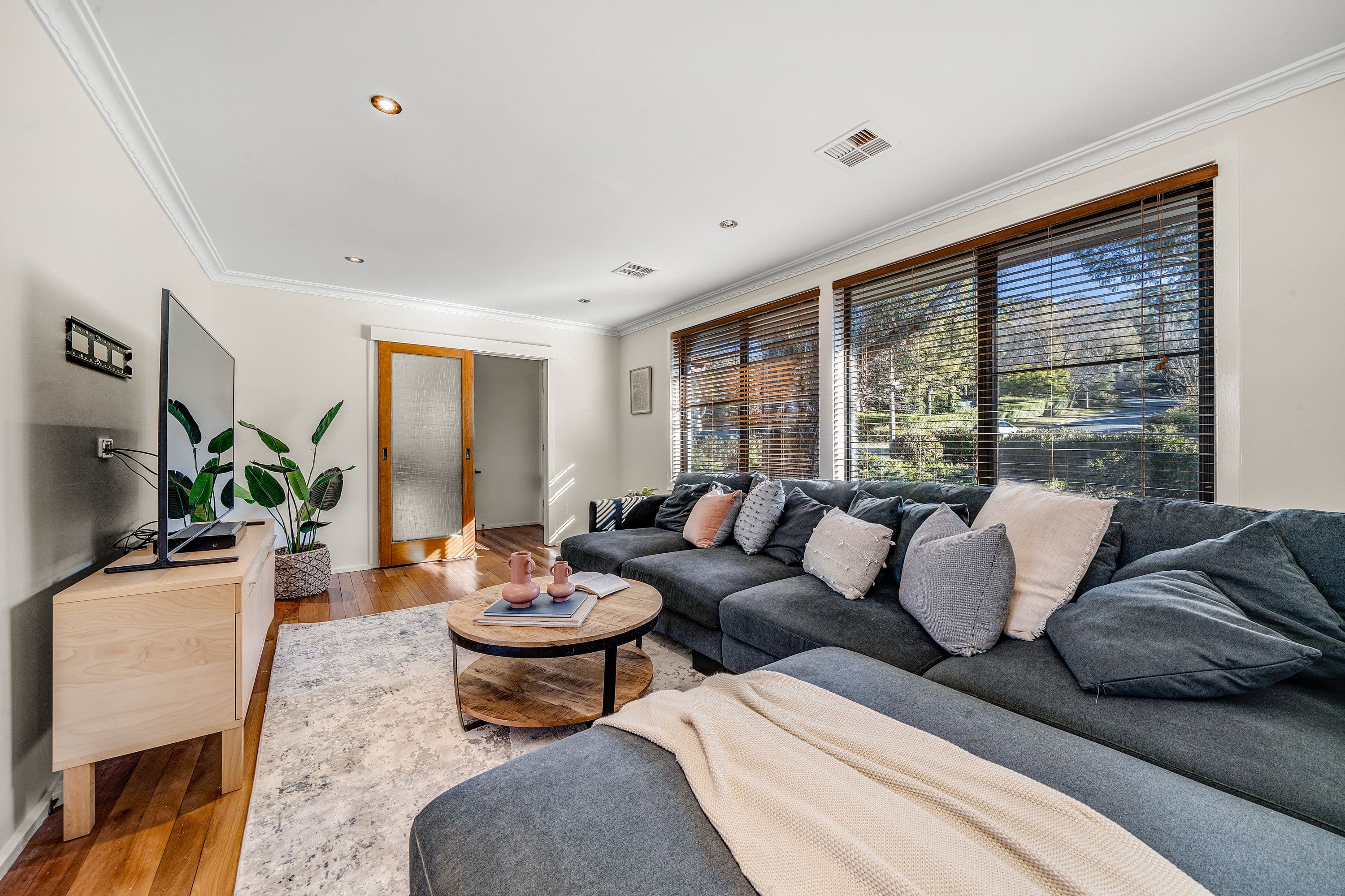 66 MacKellar Crescent, Cook ACT 2614, Cook - Thumbnail 3