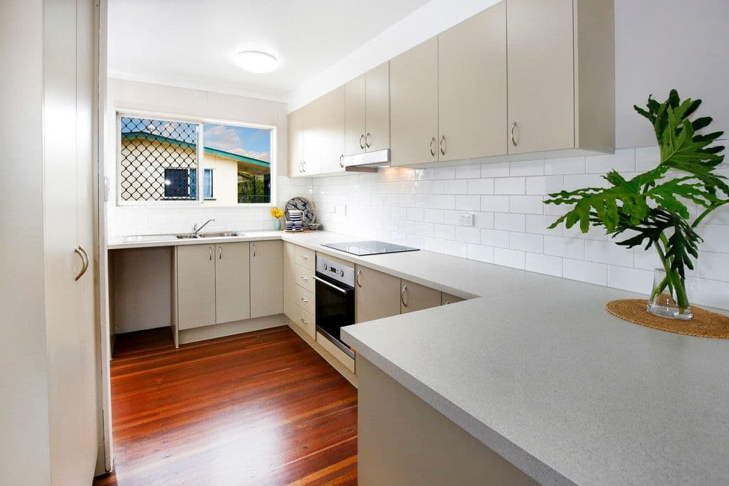 168 CHARLES Street, Cranbrook QLD 4814, Cranbrook - Thumbnail 4
