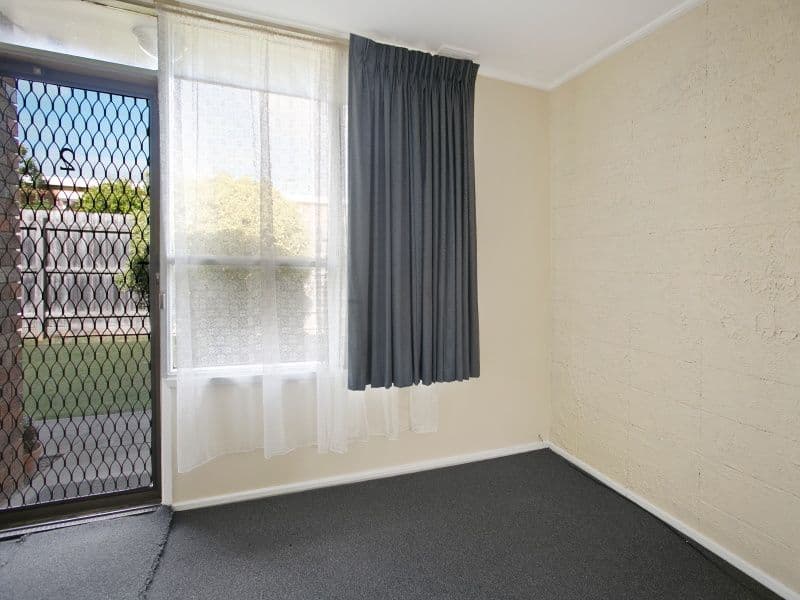 45 Sherwood Avenue, Chelsea VIC 3196, Chelsea - Thumbnail 2